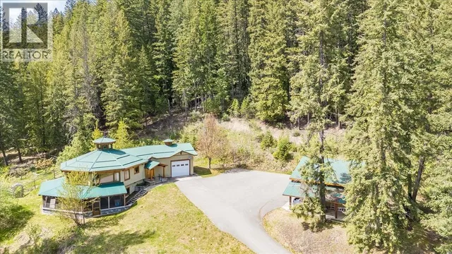 1732 ZWICKY ROAD, Kaslo 5
