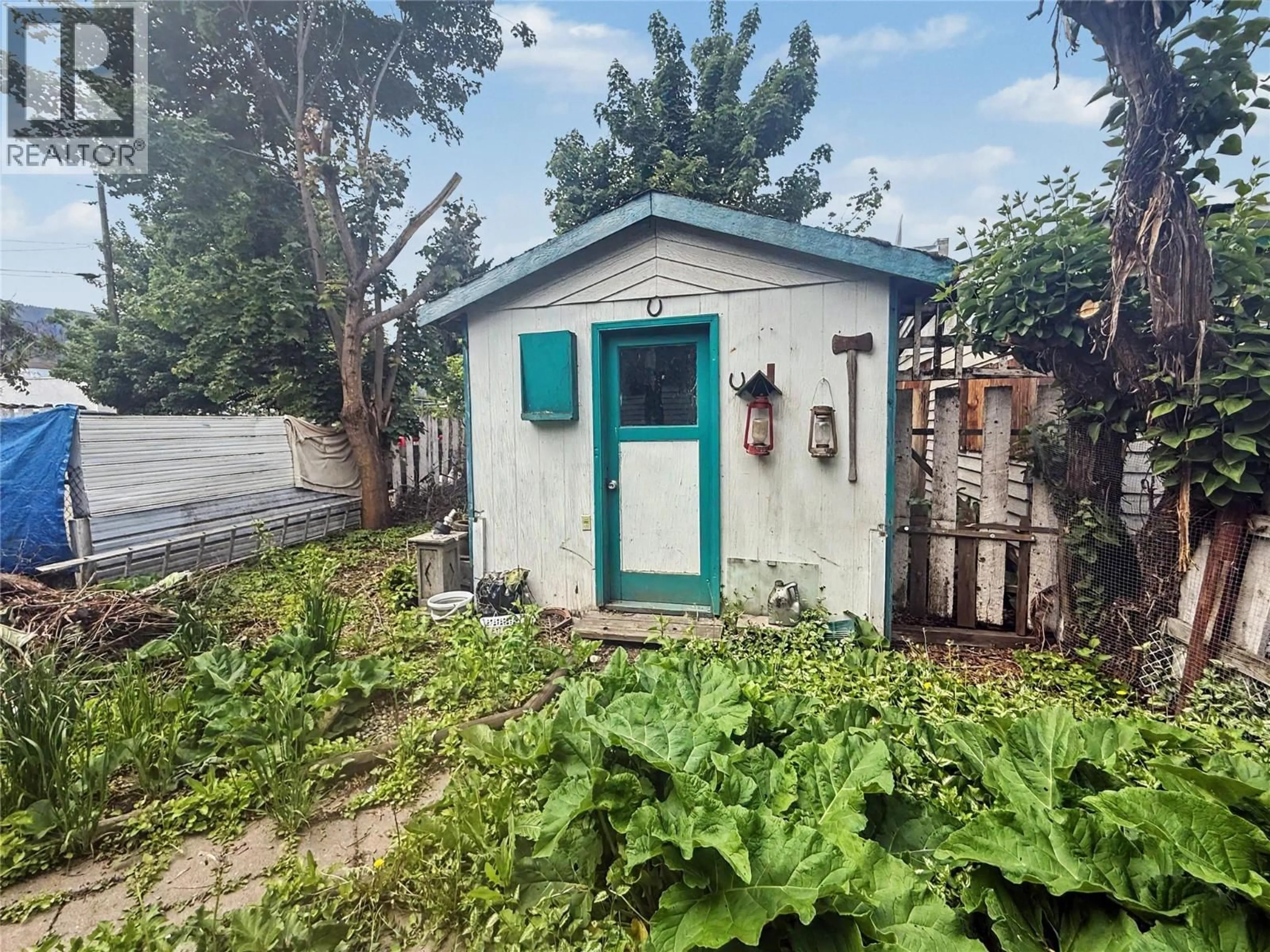 Shed for 7461 2ND STREET, Grand Forks British Columbia V0H1H0