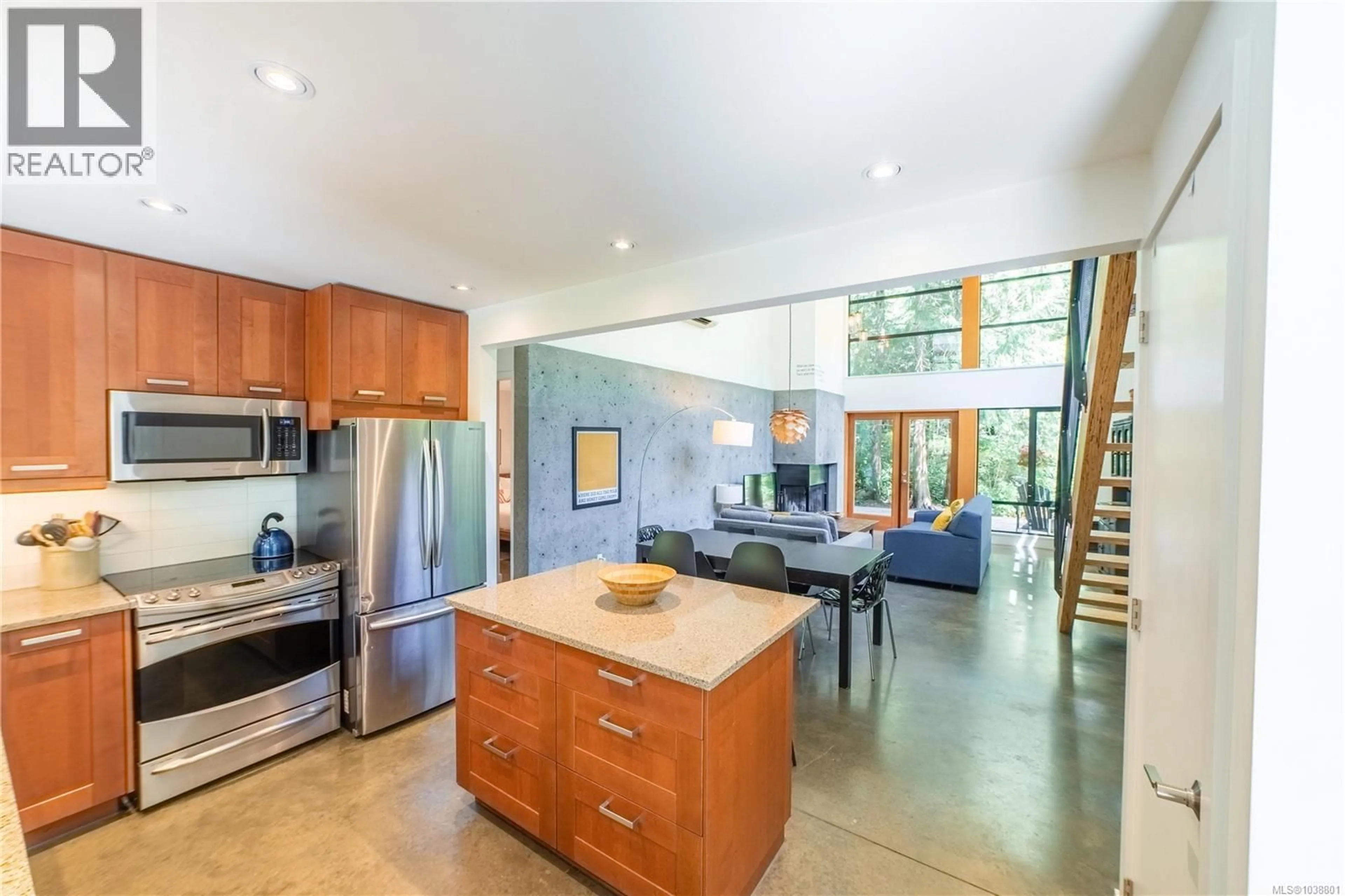 Open concept kitchen, unknown for 1156 PACIFIC RIM HIGHWAY, Tofino British Columbia V0R2Z0