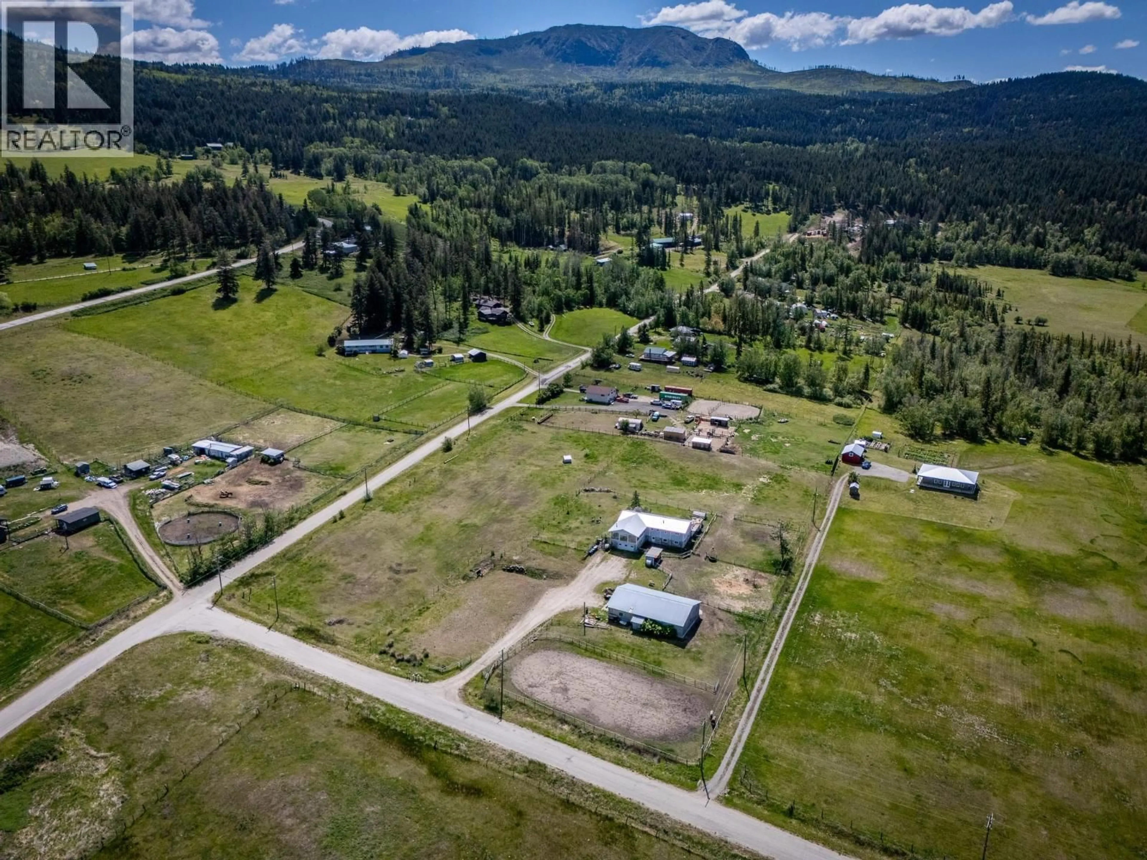 A pic from outside/outdoor area/front of a property/back of a property/a pic from drone, mountain view for 4780 HARRISON ROAD, Pritchard British Columbia V0E2P0