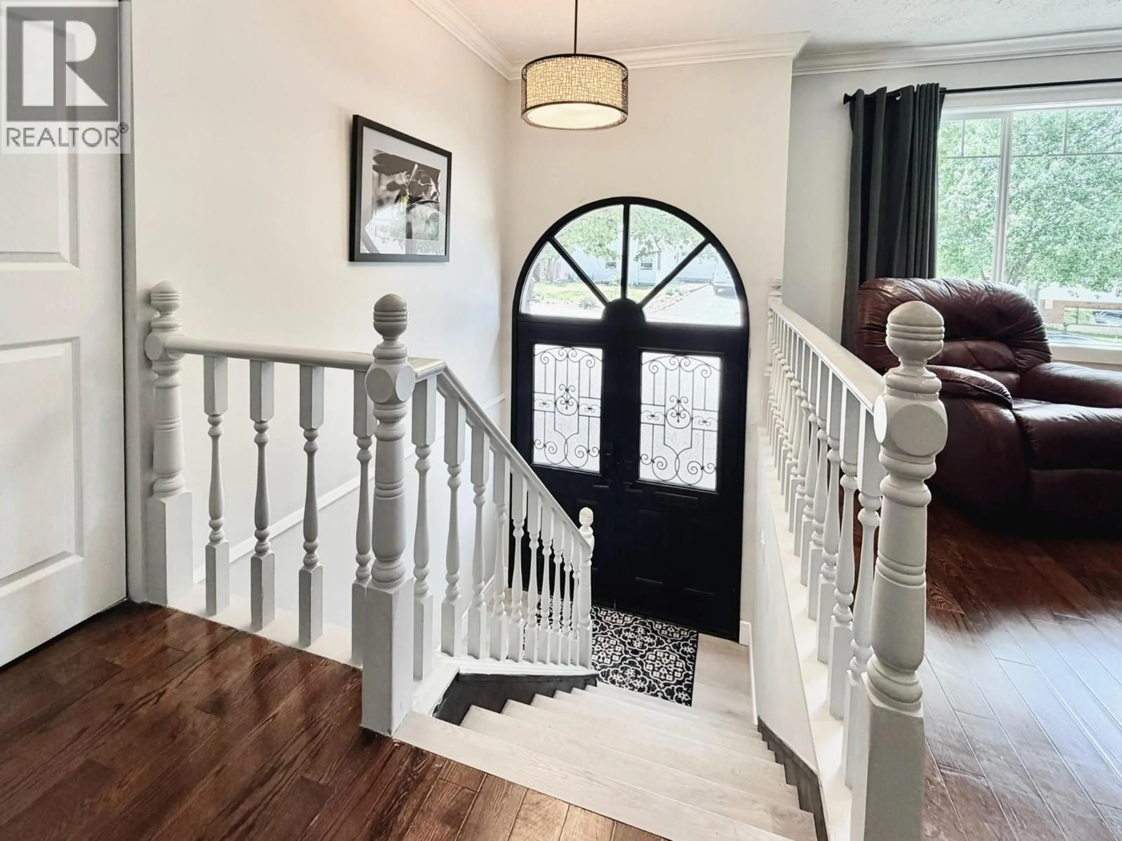 Indoor entryway for 1347 NAISH DRIVE, Penticton British Columbia V2A3B7