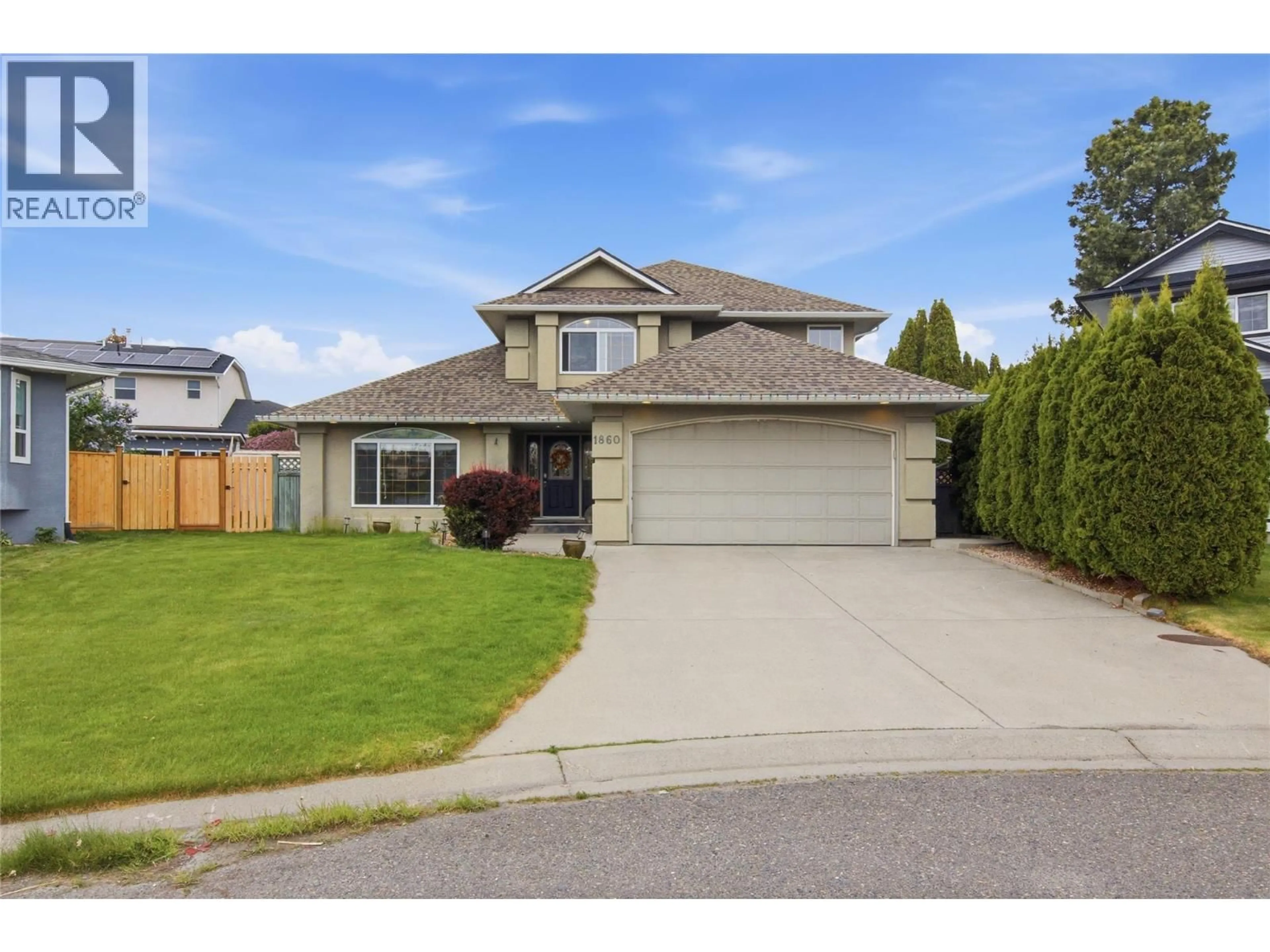 Home with vinyl exterior material, street for 1860 TREMERTON DRIVE, Kamloops British Columbia V2E2P5
