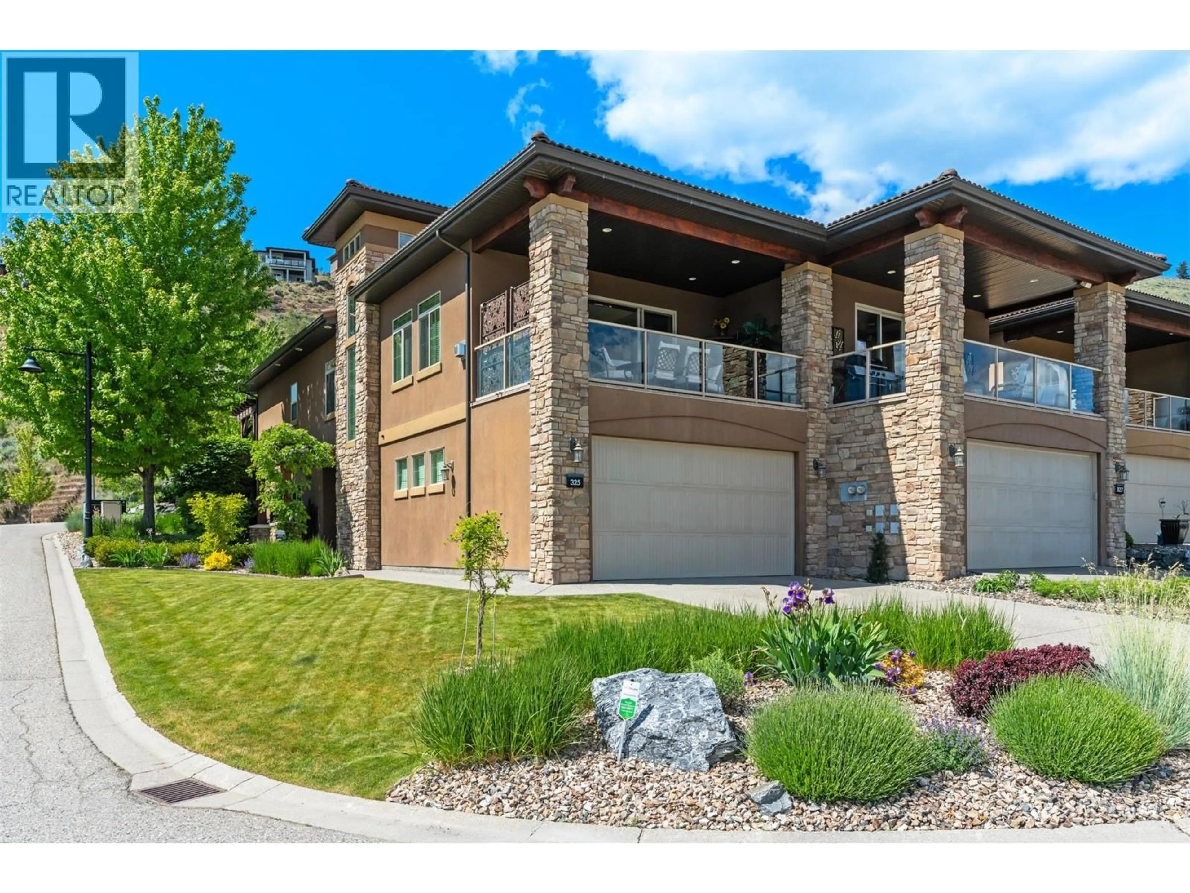 Home with brick exterior material, unknown for 325 CORDON PLACE, Vernon British Columbia V1H1Z9
