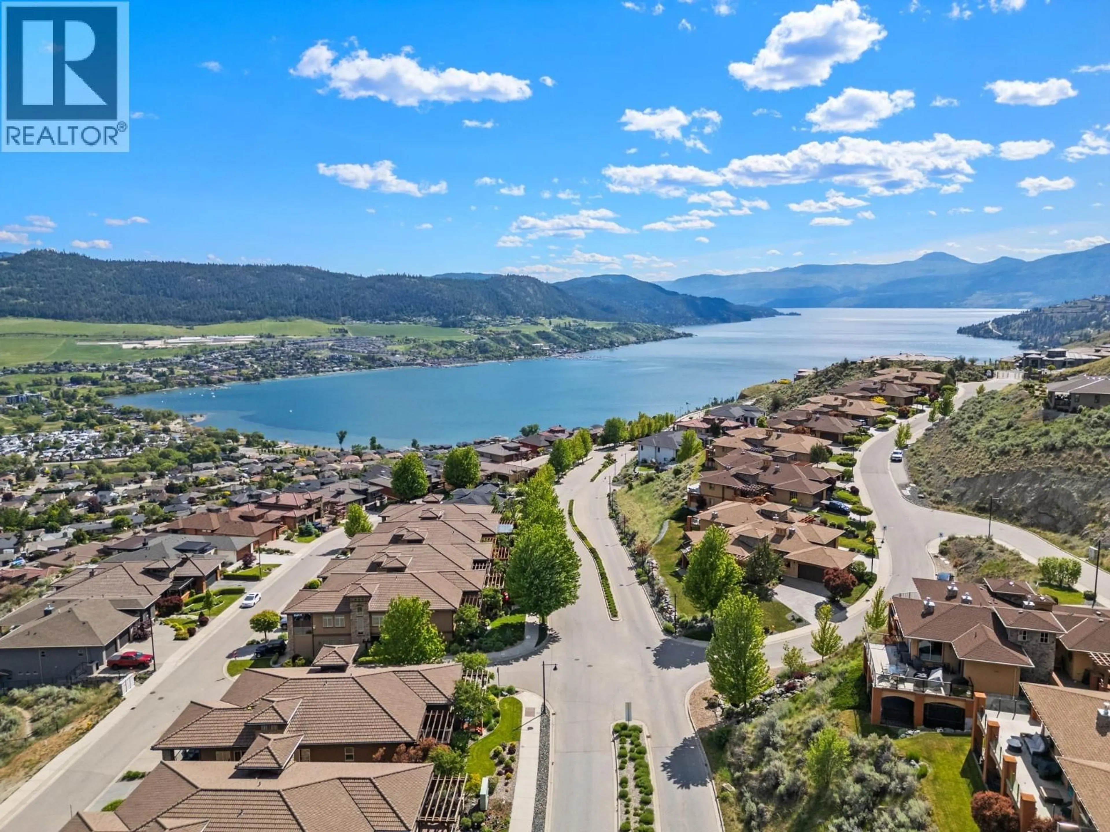 A pic from outside/outdoor area/front of a property/back of a property/a pic from drone, water/lake/river/ocean view for 325 CORDON PLACE, Vernon British Columbia V1H1Z9
