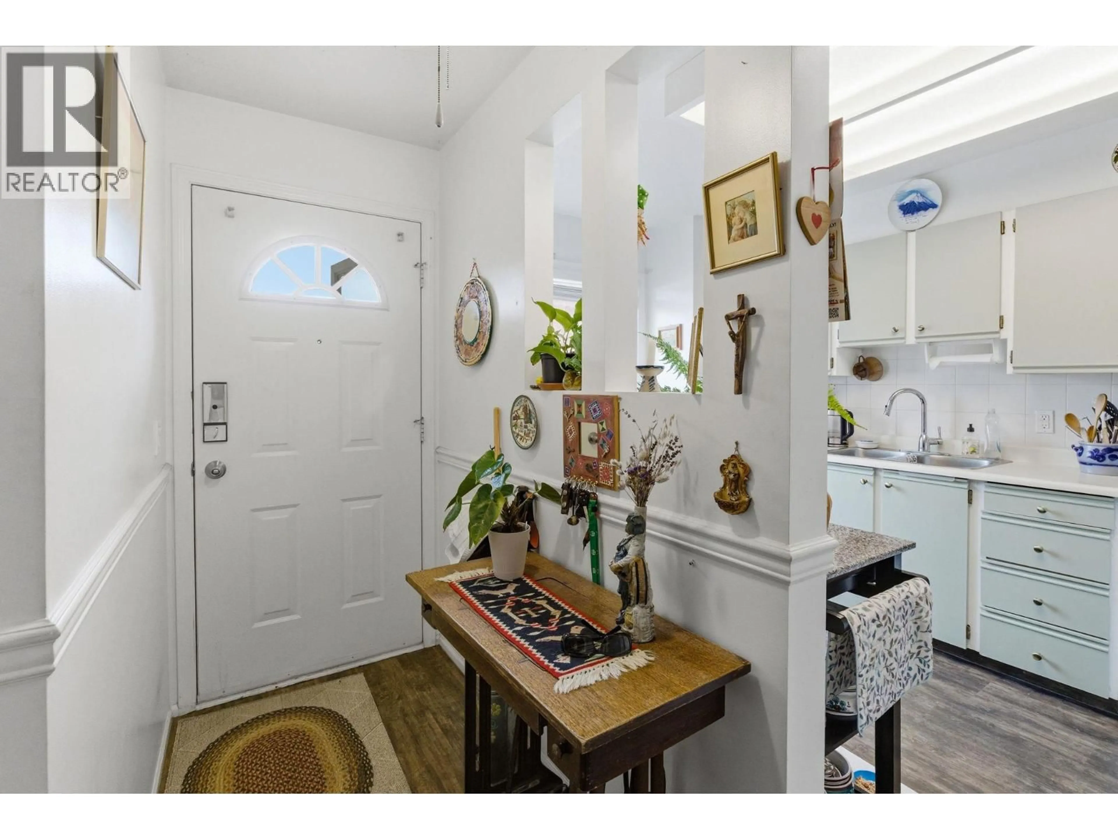 Indoor entryway for 8 - 2433 INGRAM ROAD, West Kelowna British Columbia V4T1L5