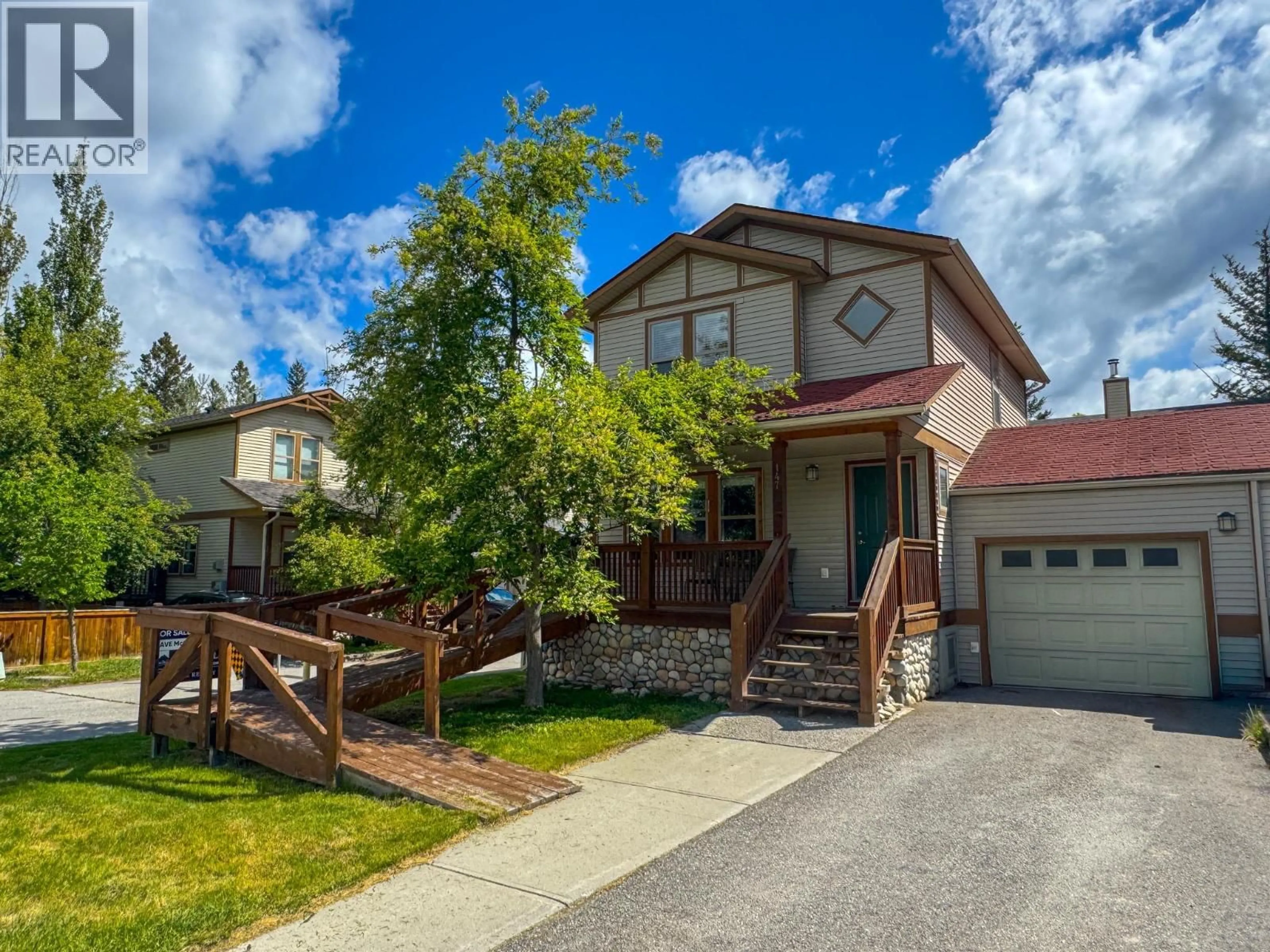 Unknown for 1 - 147 11 AVENUE, Invermere British Columbia V0A1K0