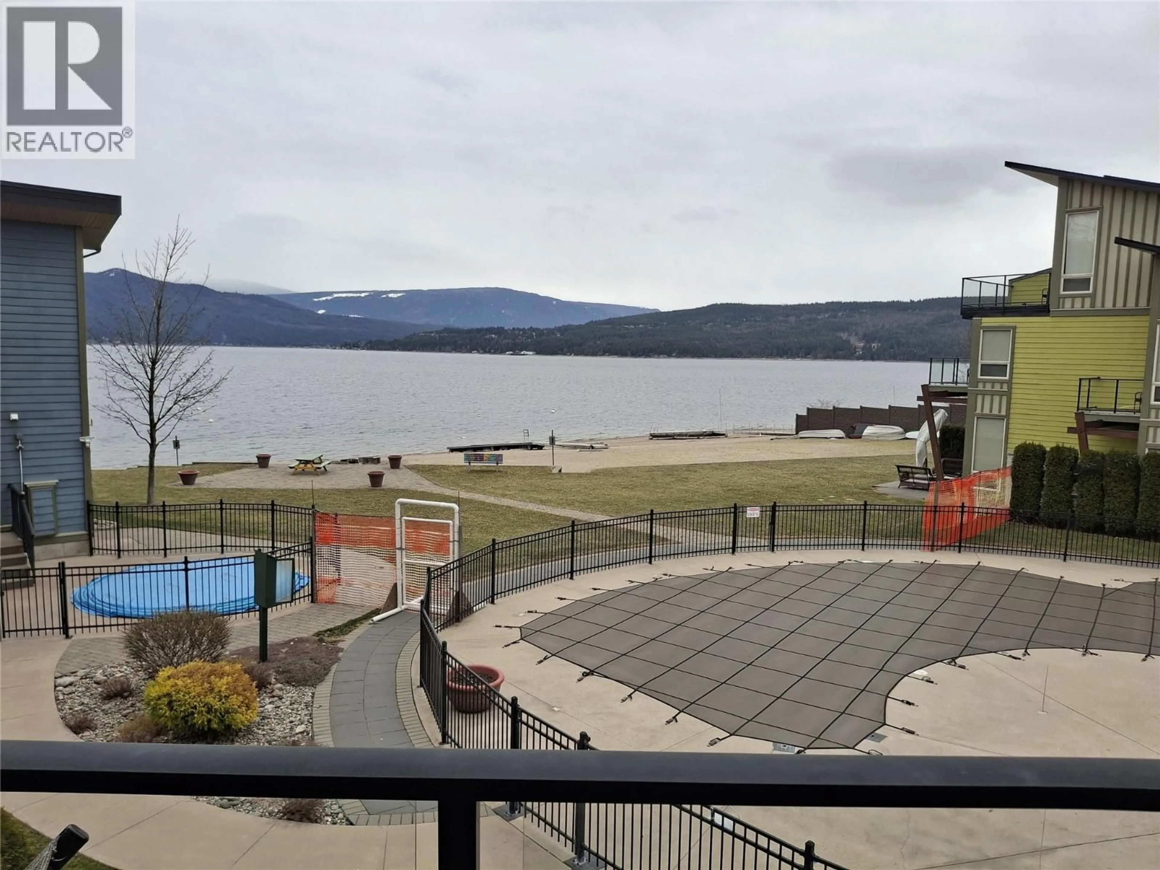 Patio, water/lake/river/ocean view for 29 - 1134 PINE GROVE ROAD, Scotch Creek British Columbia V0E1M5