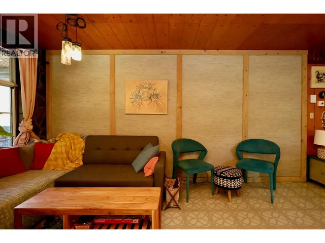 1, 2, 3, - 486 CHAMPAGNE ROAD, Golden 5