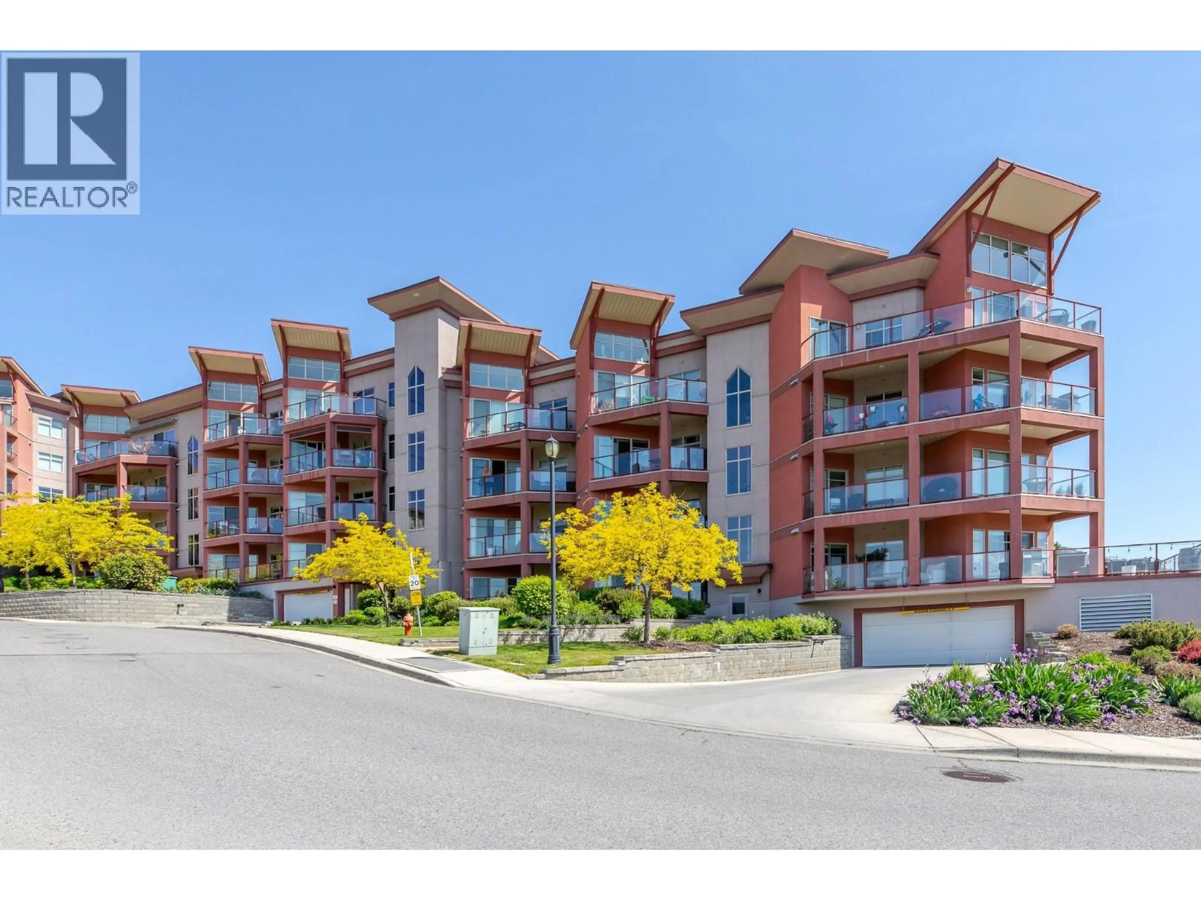 A pic from outside/outdoor area/front of a property/back of a property/a pic from drone, unknown for 310 - 3205 SKYVIEW LANE, West Kelowna British Columbia V4T1S4