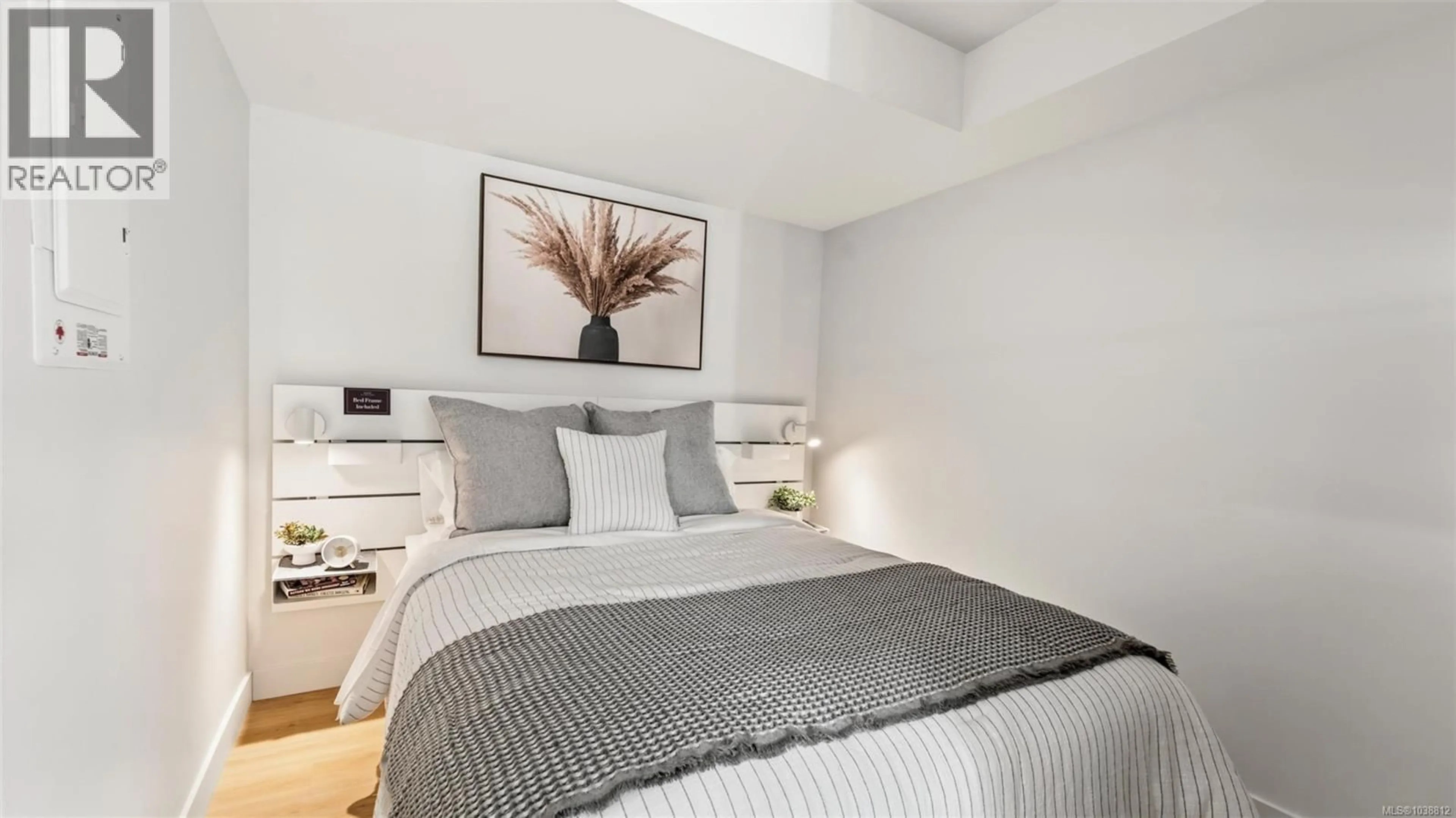 Bedroom with bed, unknown for 2304 - 4201 TYNDALL AVENUE, Saanich British Columbia V8N0C4