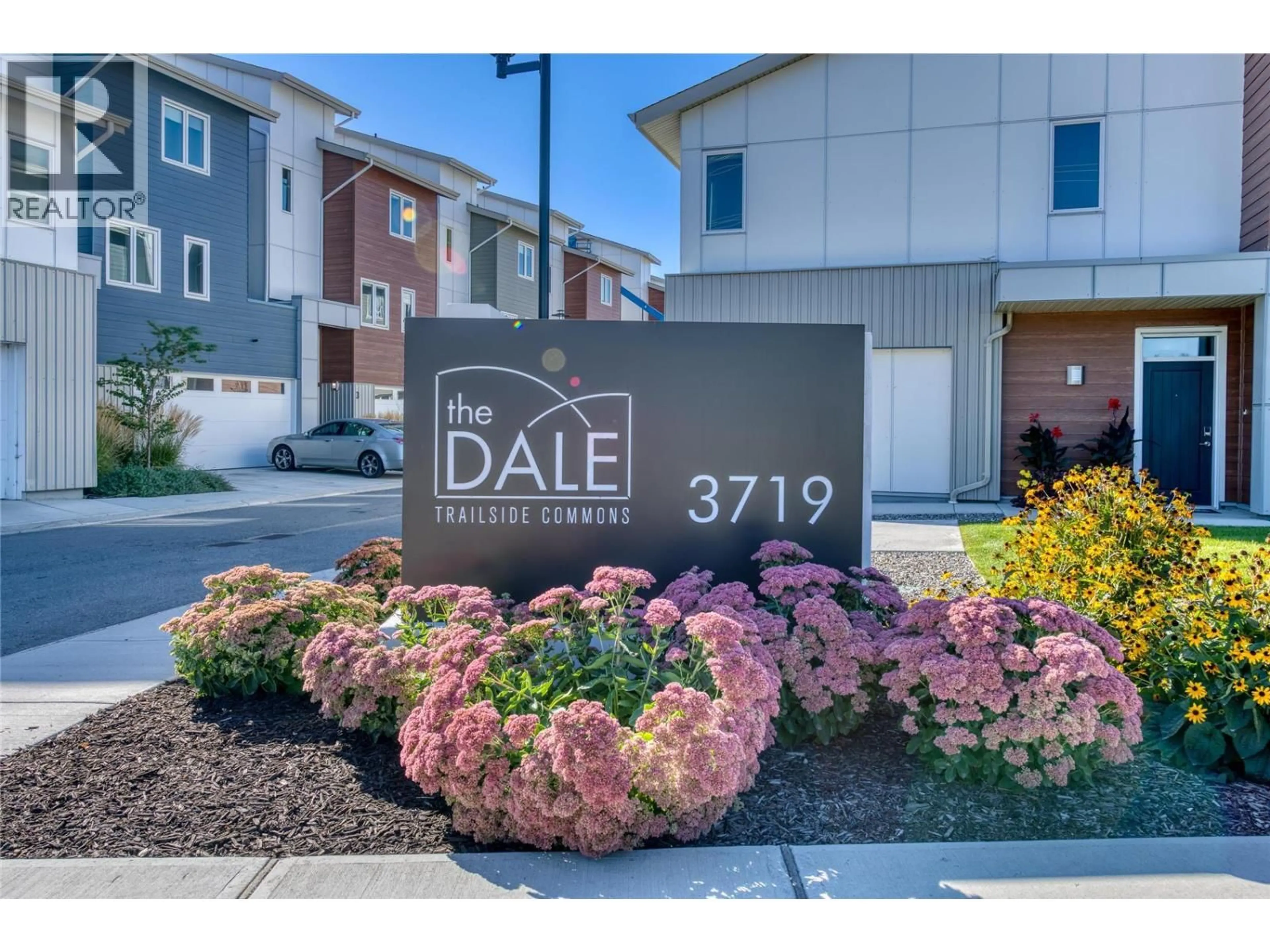 Patio, street for 7 - 3719 WOODSDALE ROAD, Lake Country British Columbia V4V1X2