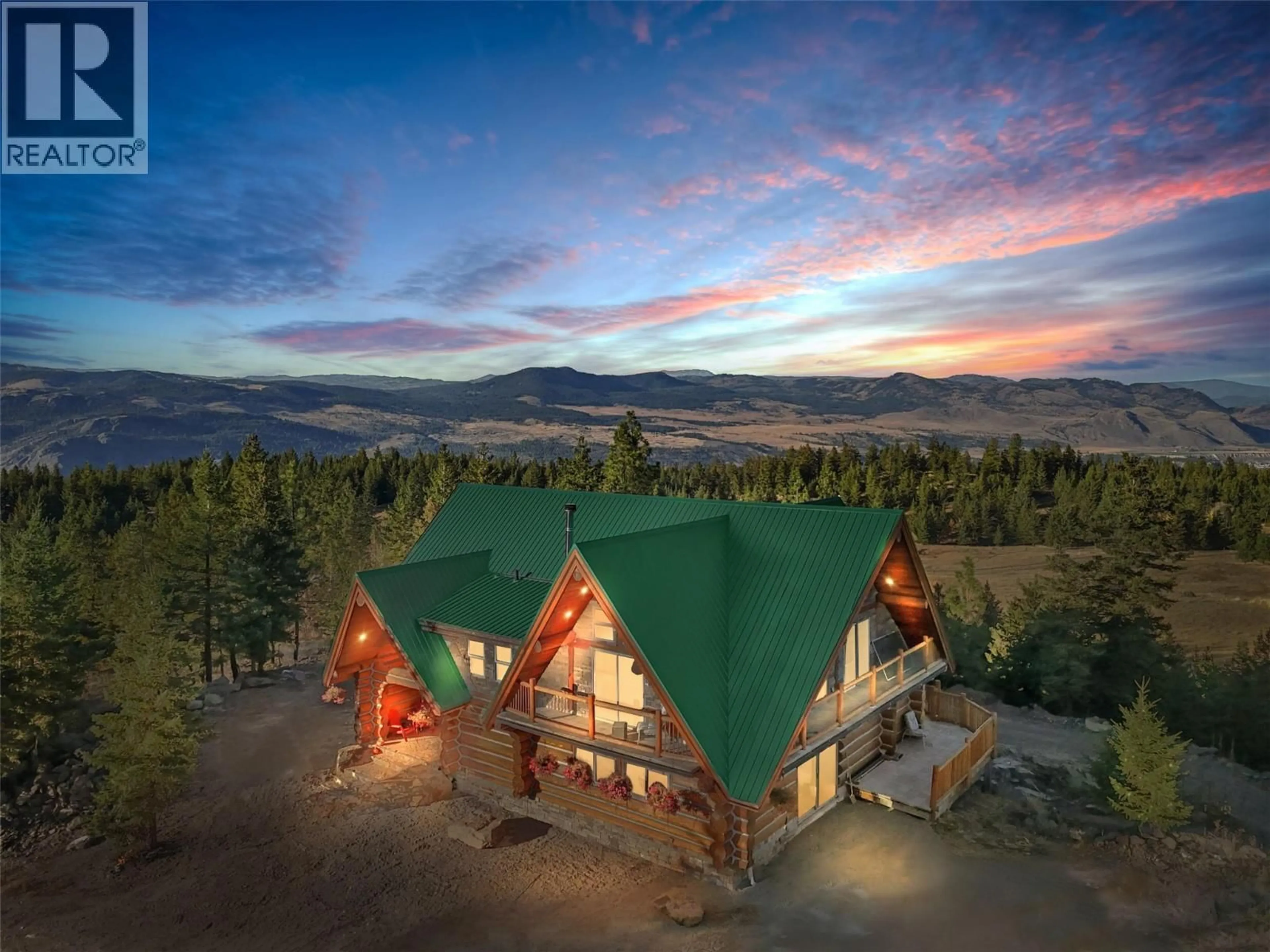 A pic from outside/outdoor area/front of a property/back of a property/a pic from drone, mountain view for 3685 DUCK RANGE ROAD, Pritchard British Columbia V0E2P0