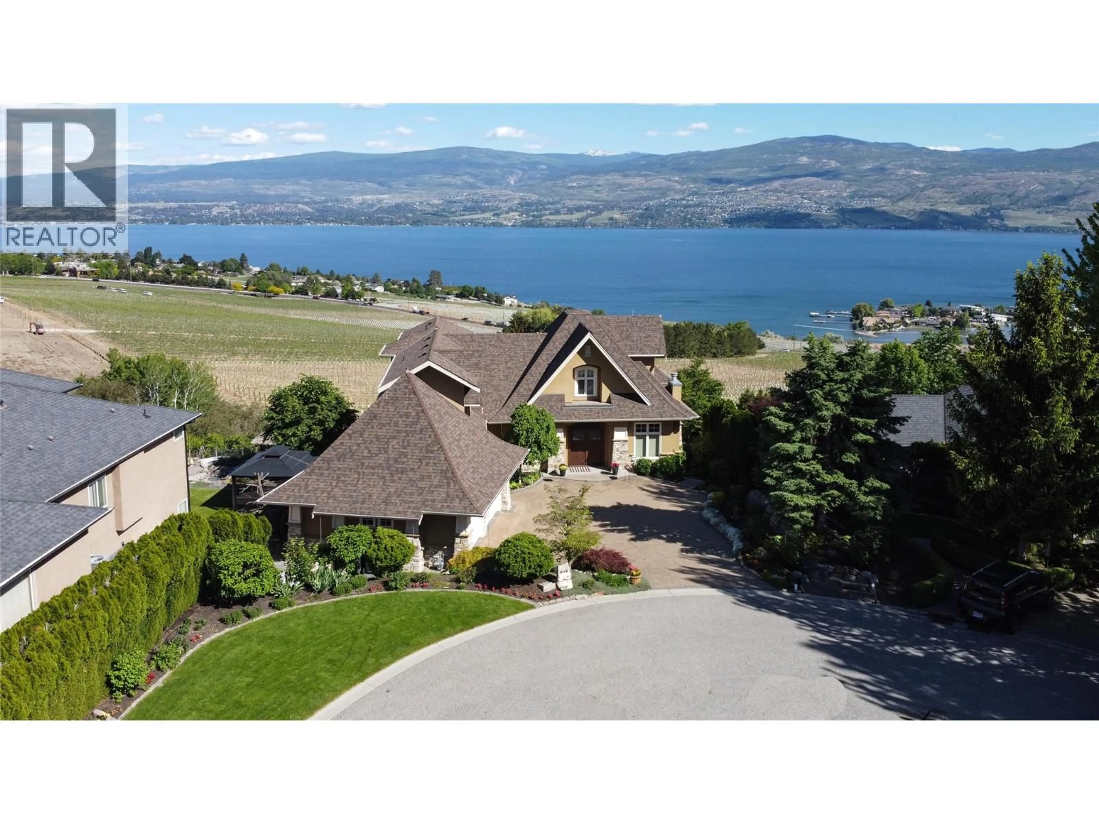 A pic from outside/outdoor area/front of a property/back of a property/a pic from drone, water/lake/river/ocean view for 3298 SHIRAZ COURT, West Kelowna British Columbia V4T2R2
