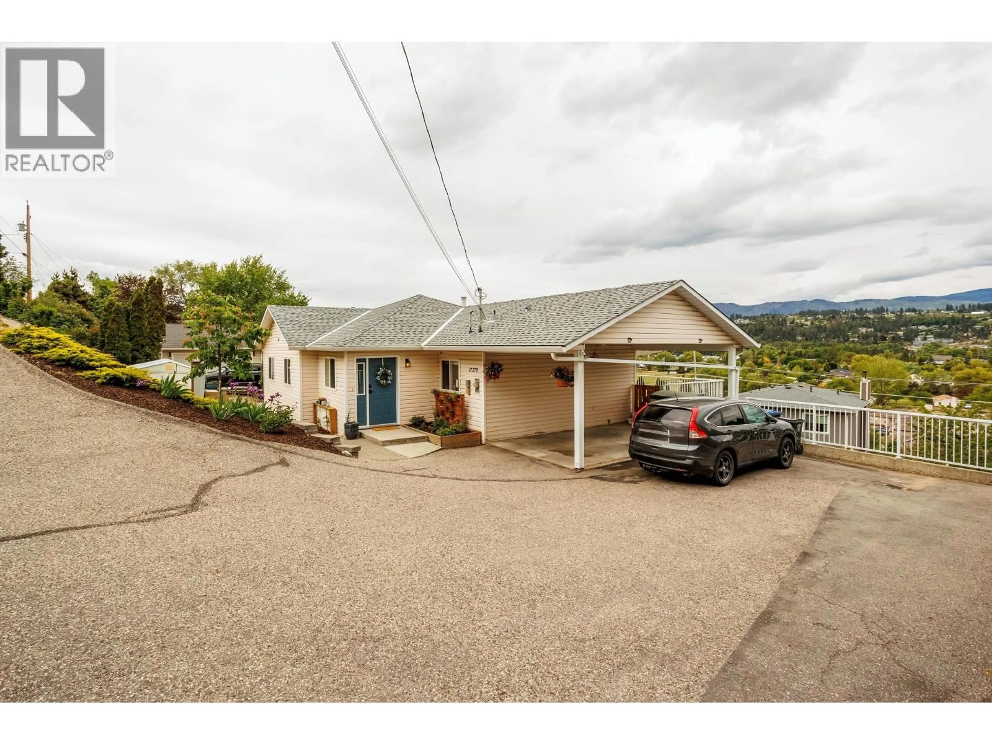 A pic from outside/outdoor area/front of a property/back of a property/a pic from drone, mountain view for 11370 DAKOTA ROAD, Kelowna British Columbia V4V1X1