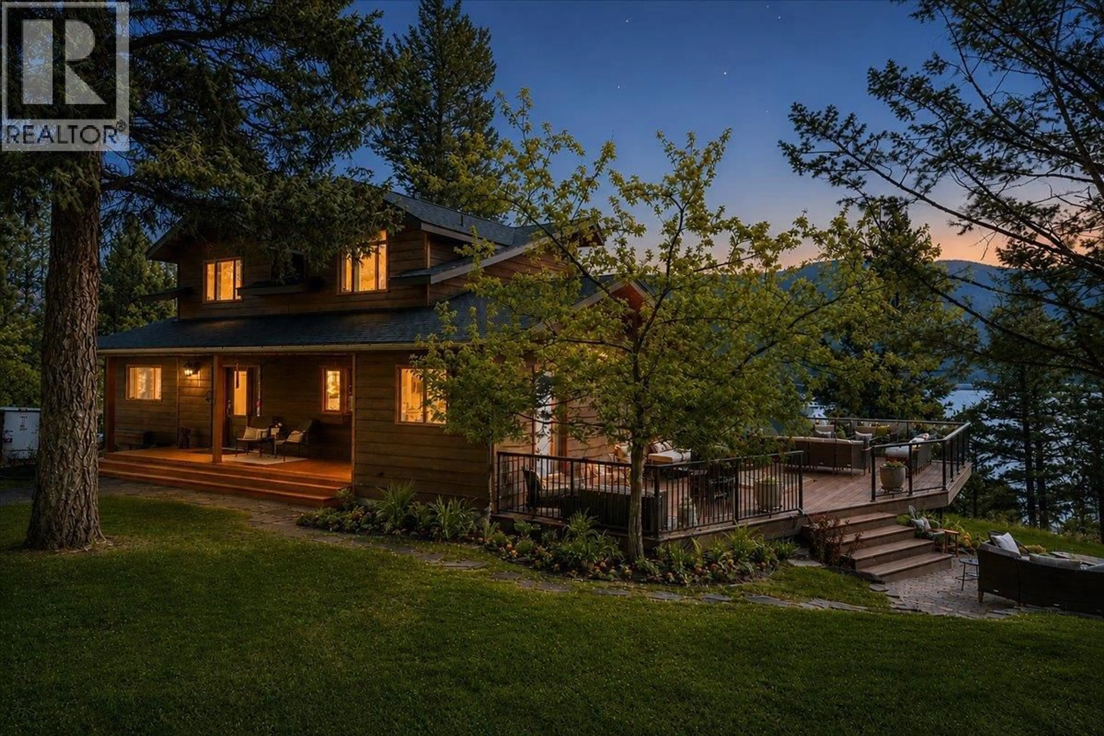 Unknown for 2371 STARK DRIVE, Invermere British Columbia V0A1K2