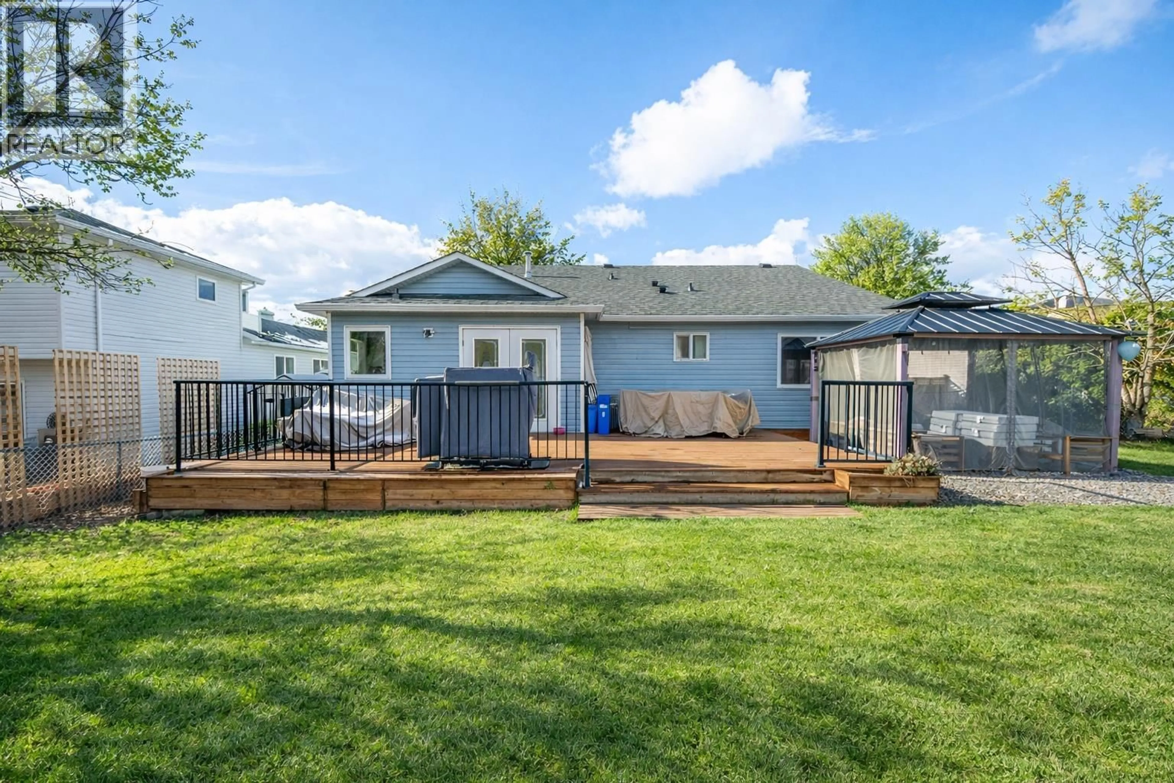 Home with vinyl exterior material, street for 9 - 4450 POSTILL DRIVE, Kelowna British Columbia V1X7T9