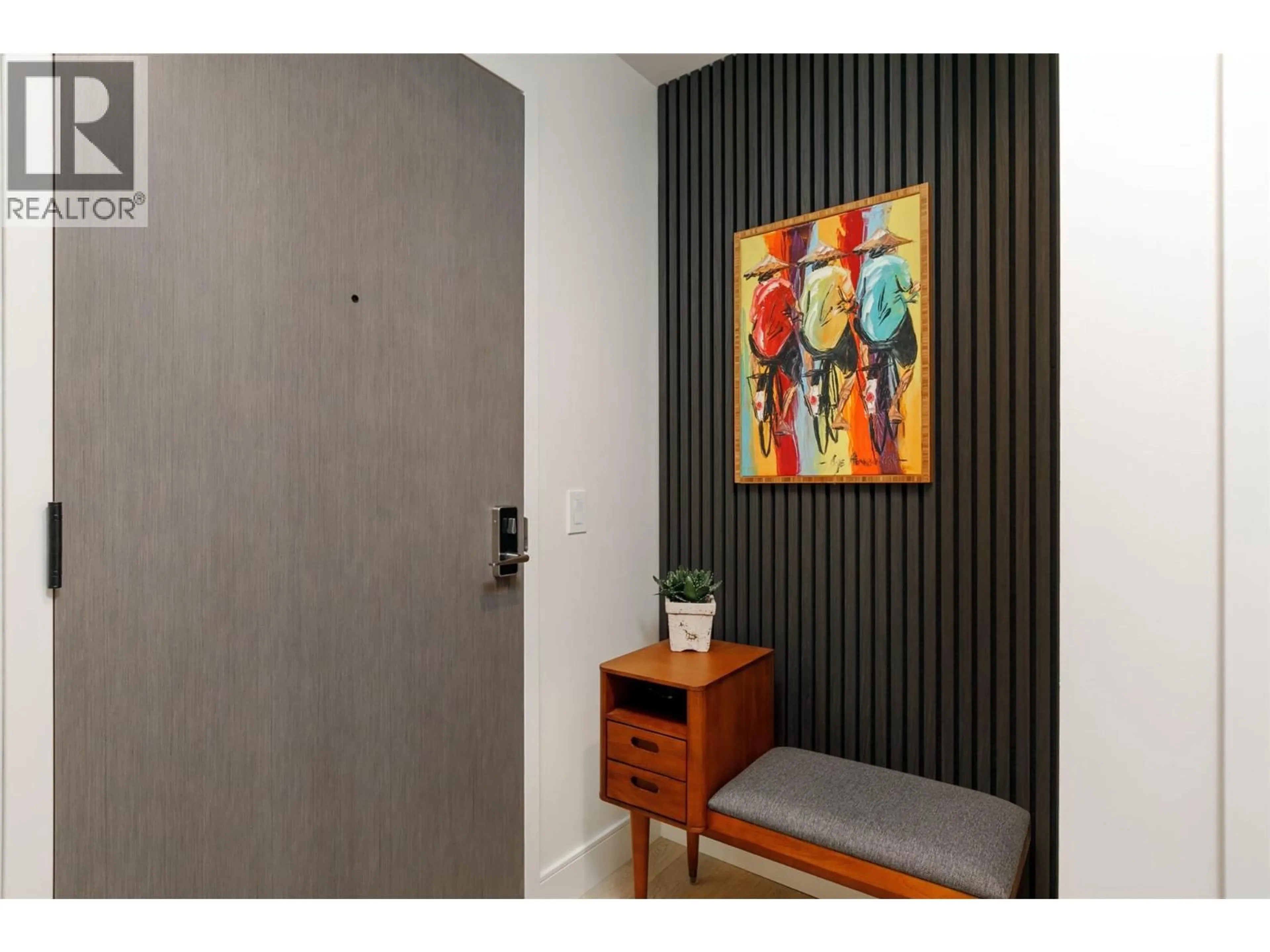 Indoor entryway for 3305 - 3000 ARIVA DRIVE, West Kelowna British Columbia V1Z0B3