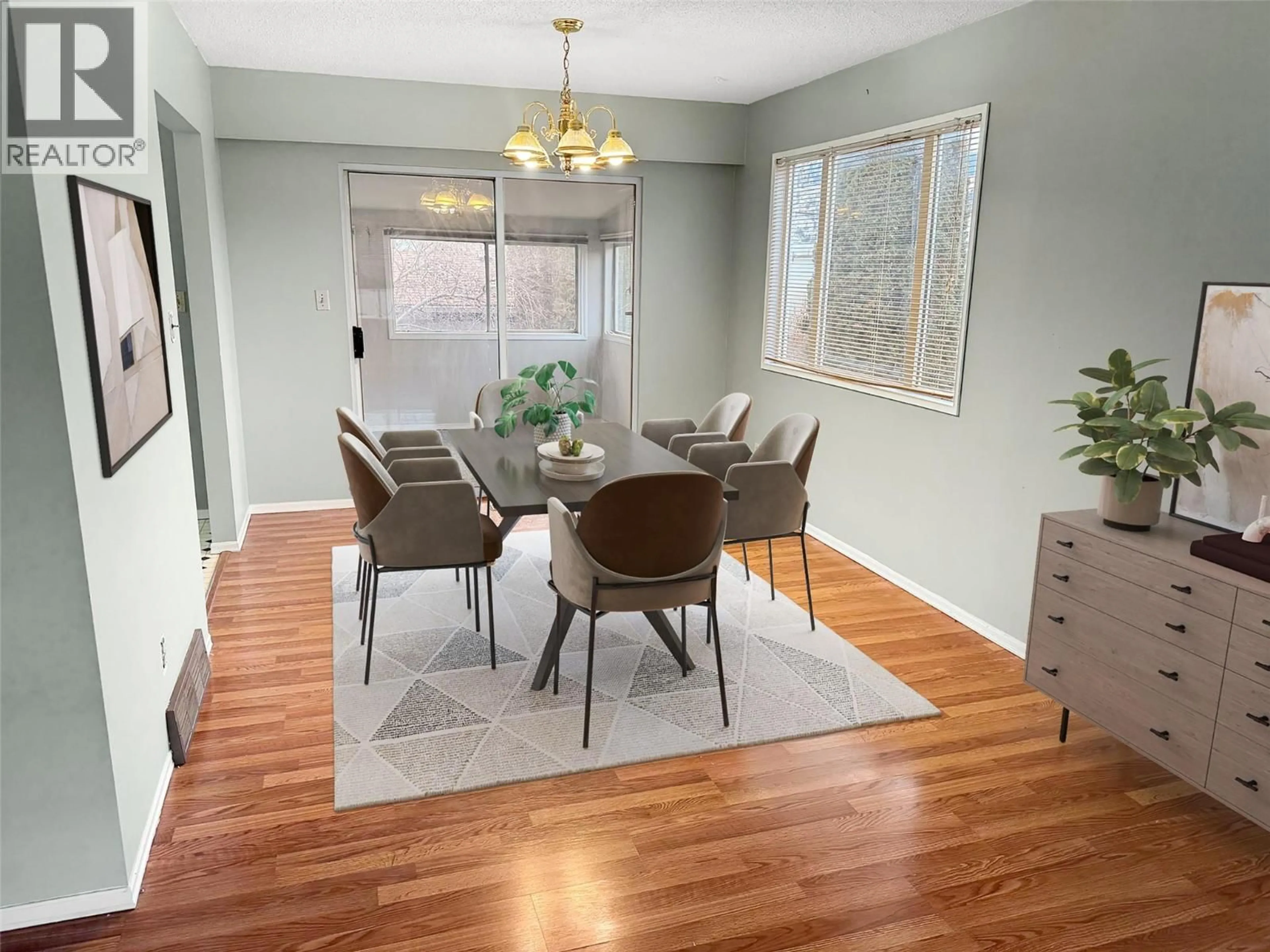 Dining room, wood/laminate floor for 2402 CLAPPERTON AVENUE, Merritt British Columbia V1K1A2
