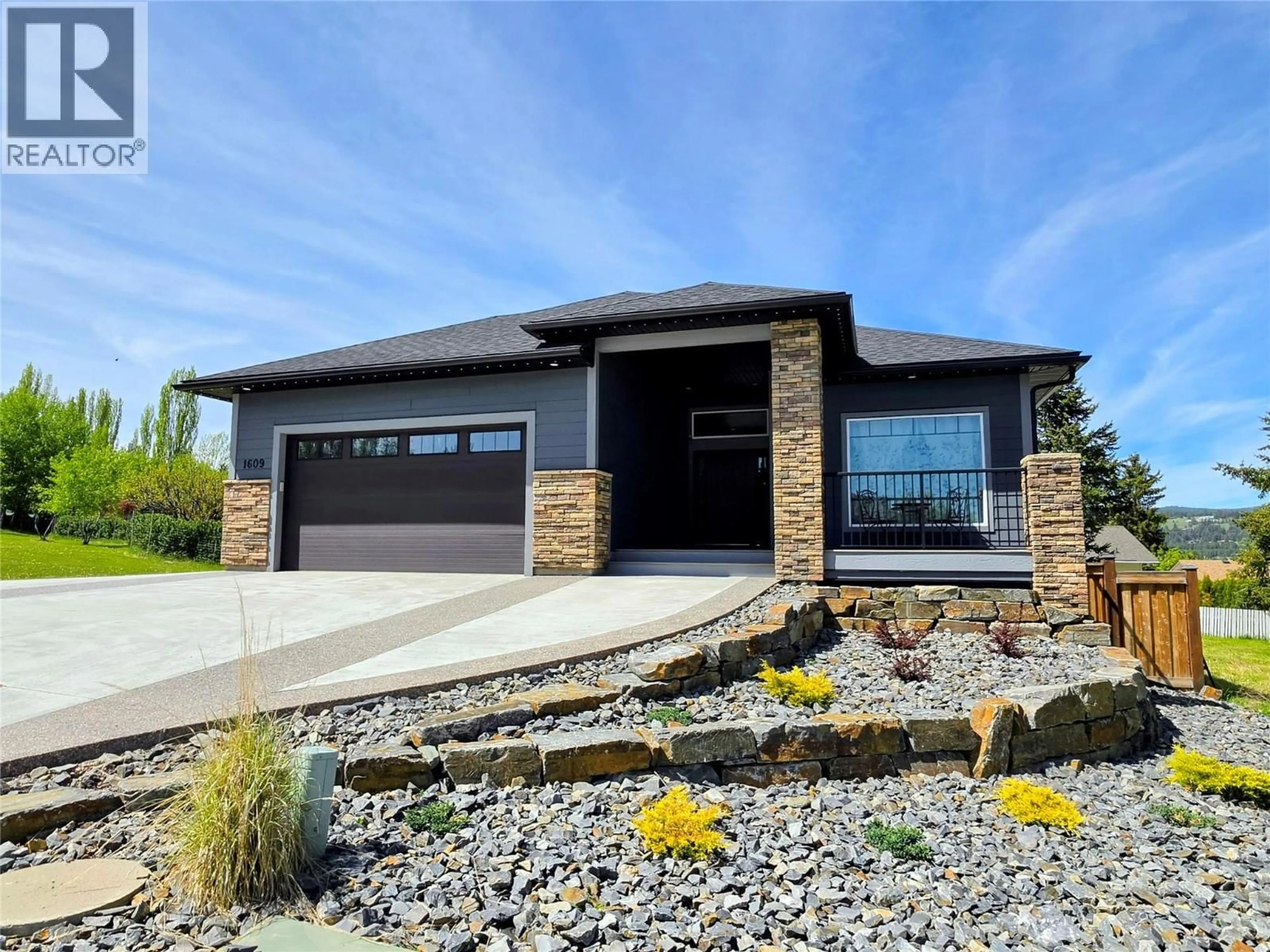 Home with brick exterior material, street for 1609 8 AVENUE SOUTH, Cranbrook British Columbia V1C5N9