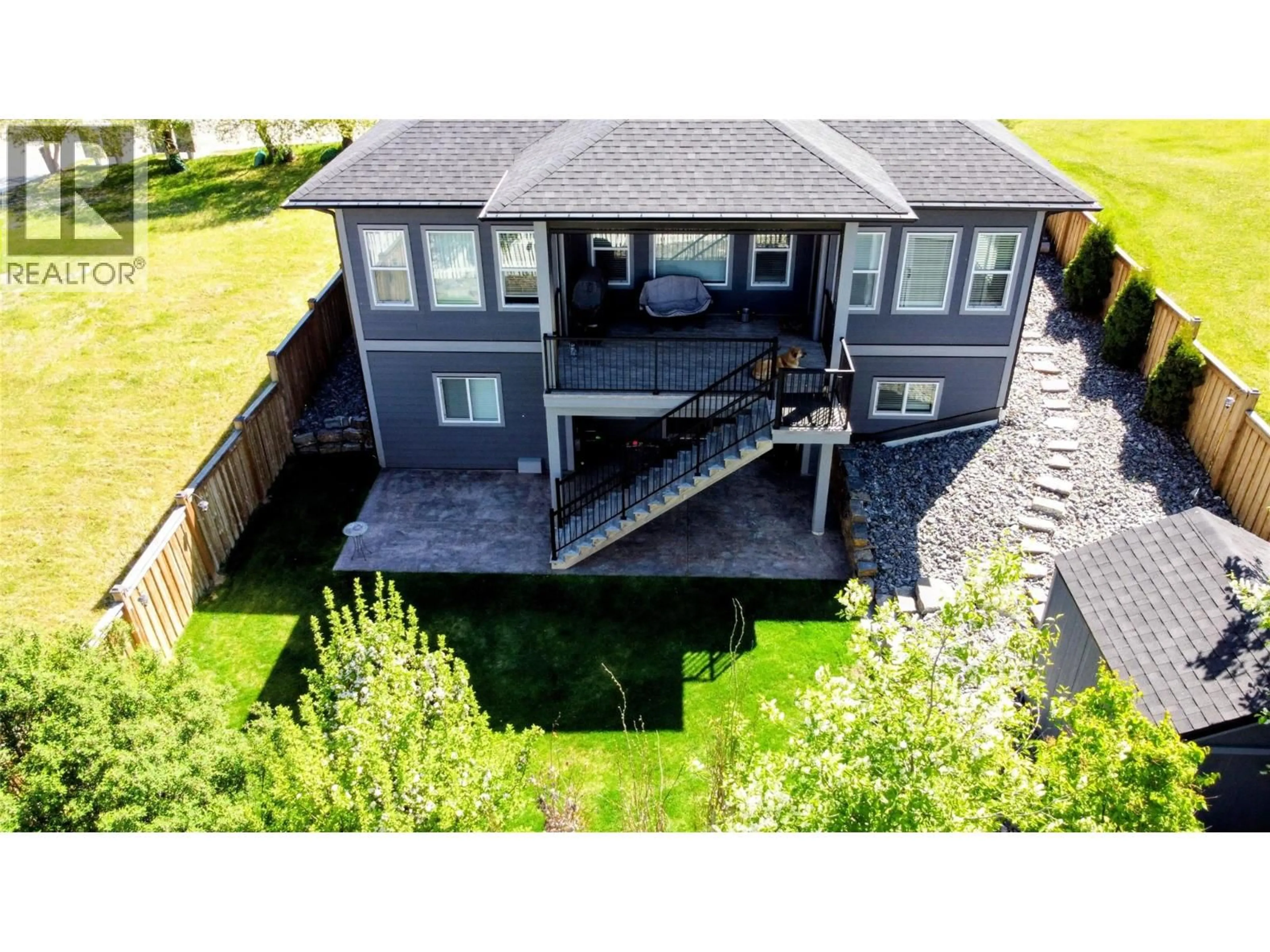A pic from outside/outdoor area/front of a property/back of a property/a pic from drone, unknown for 1609 8 AVENUE SOUTH, Cranbrook British Columbia V1C5N9
