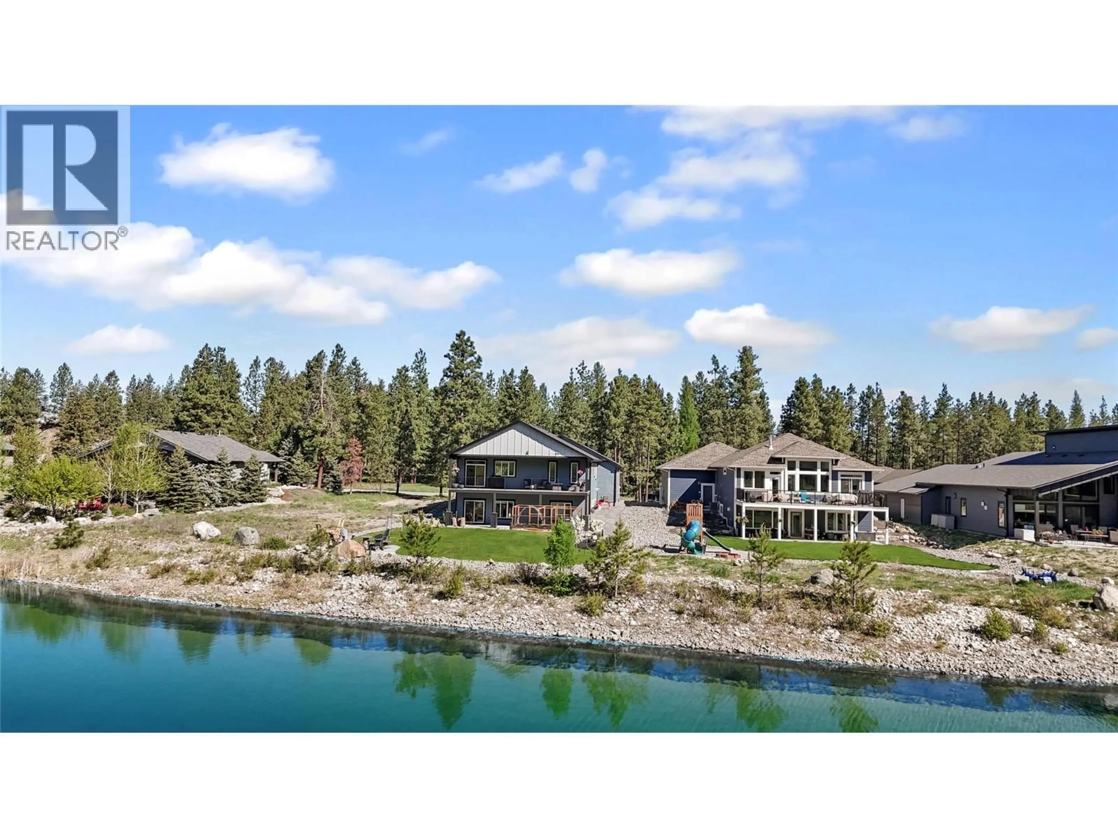 A pic from outside/outdoor area/front of a property/back of a property/a pic from drone, water/lake/river/ocean view for 193 SHADOW MOUNTAIN BOULEVARD, Cranbrook British Columbia V1C0C6