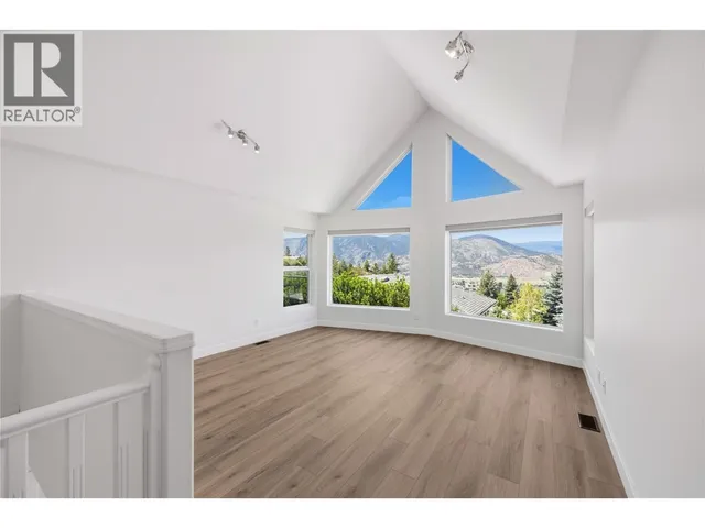 2850 EVERGREEN DRIVE, Penticton 4