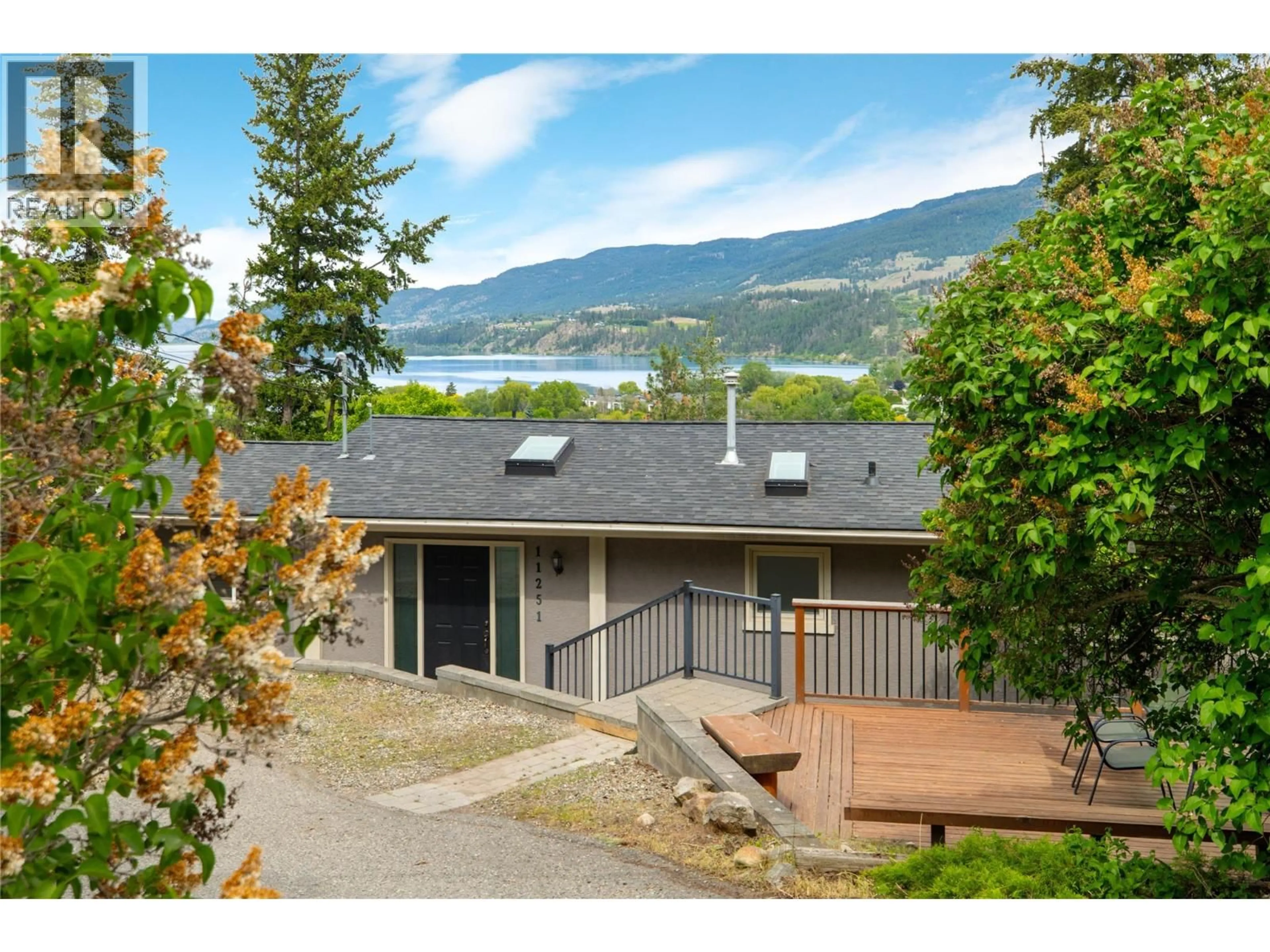 A pic from outside/outdoor area/front of a property/back of a property/a pic from drone, water/lake/river/ocean view for 11251 ROBERTS ROAD, Kelowna British Columbia V4V1L5