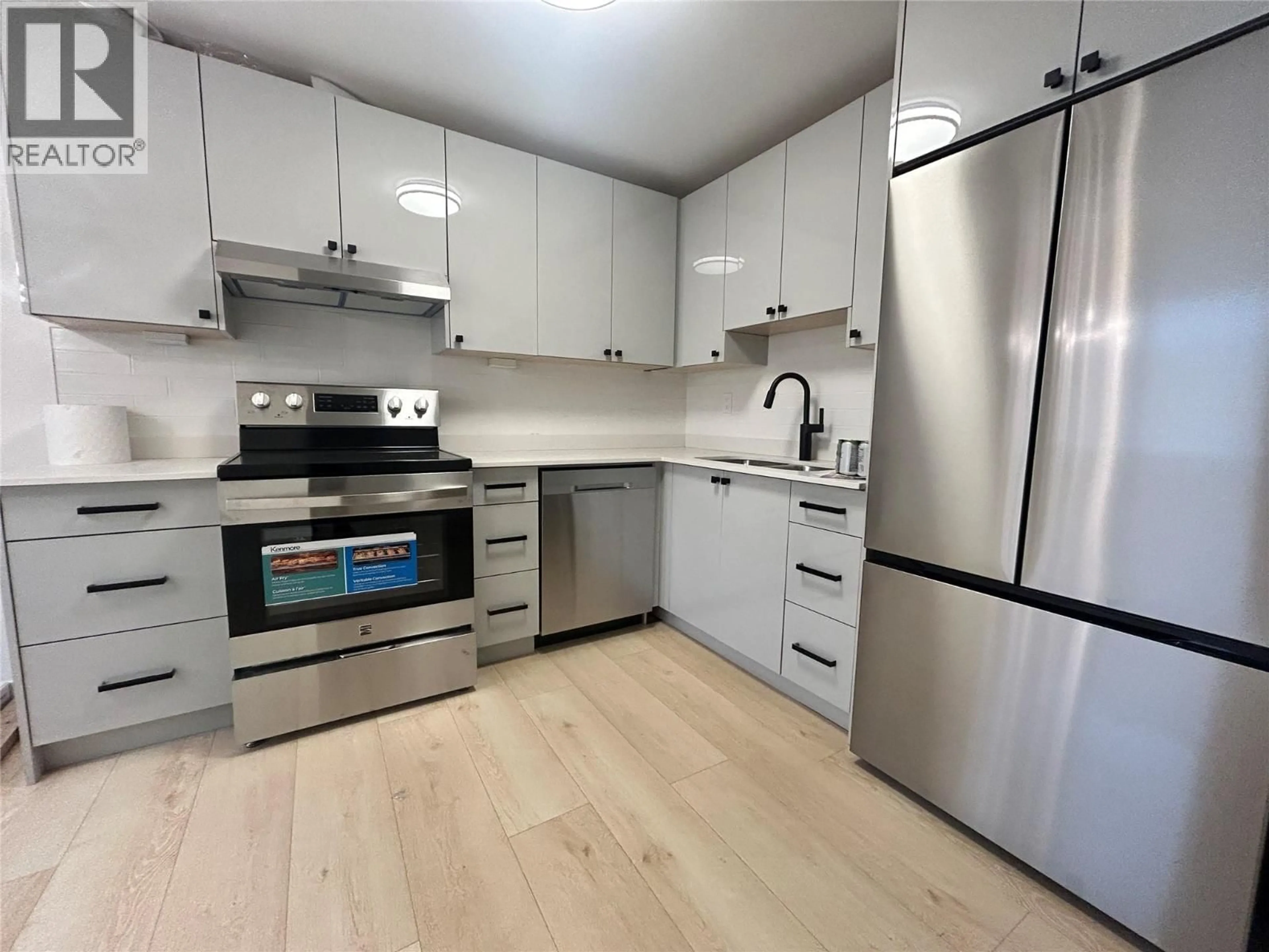Standard kitchen, wood/laminate floor for 9 - 1946 TRANQUILLE ROAD, Kamloops British Columbia V2B3M5