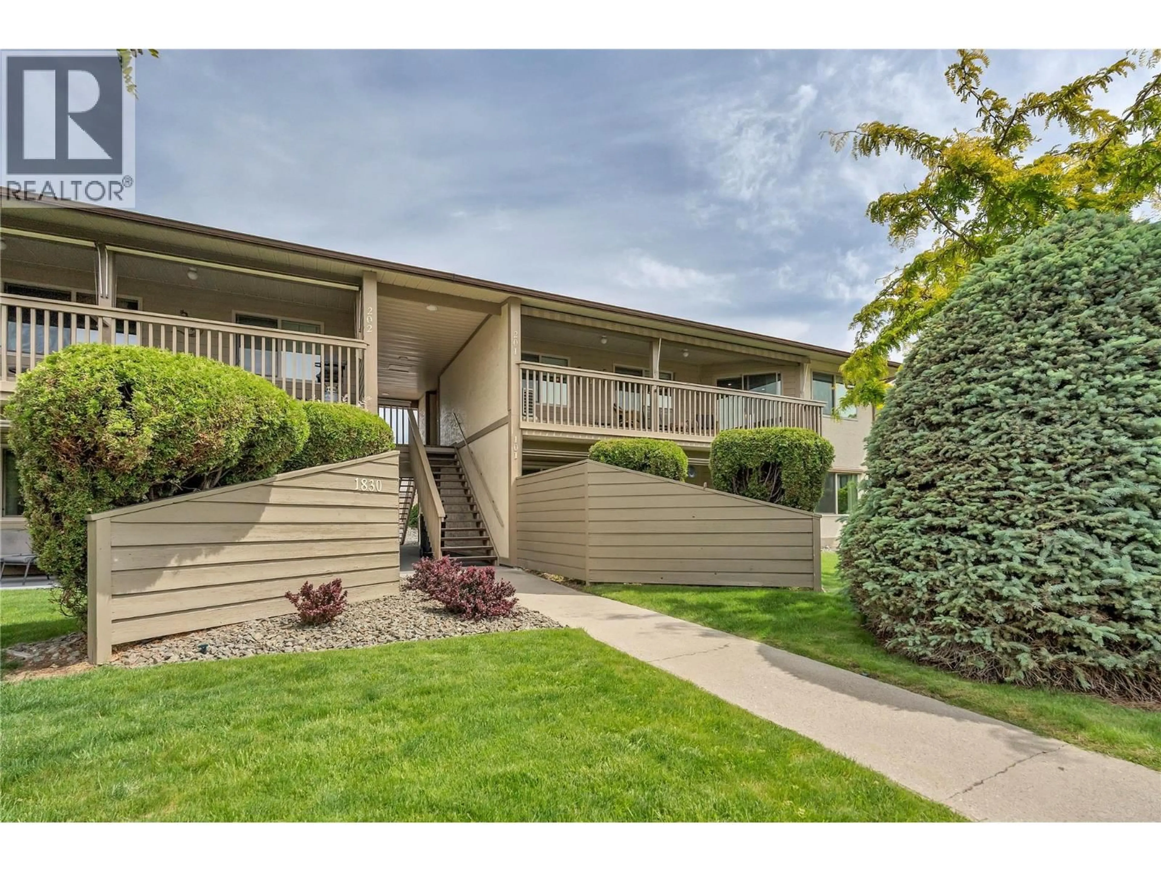Unknown for 201 - 1830 ATKINSON STREET, Penticton British Columbia V2A7M6