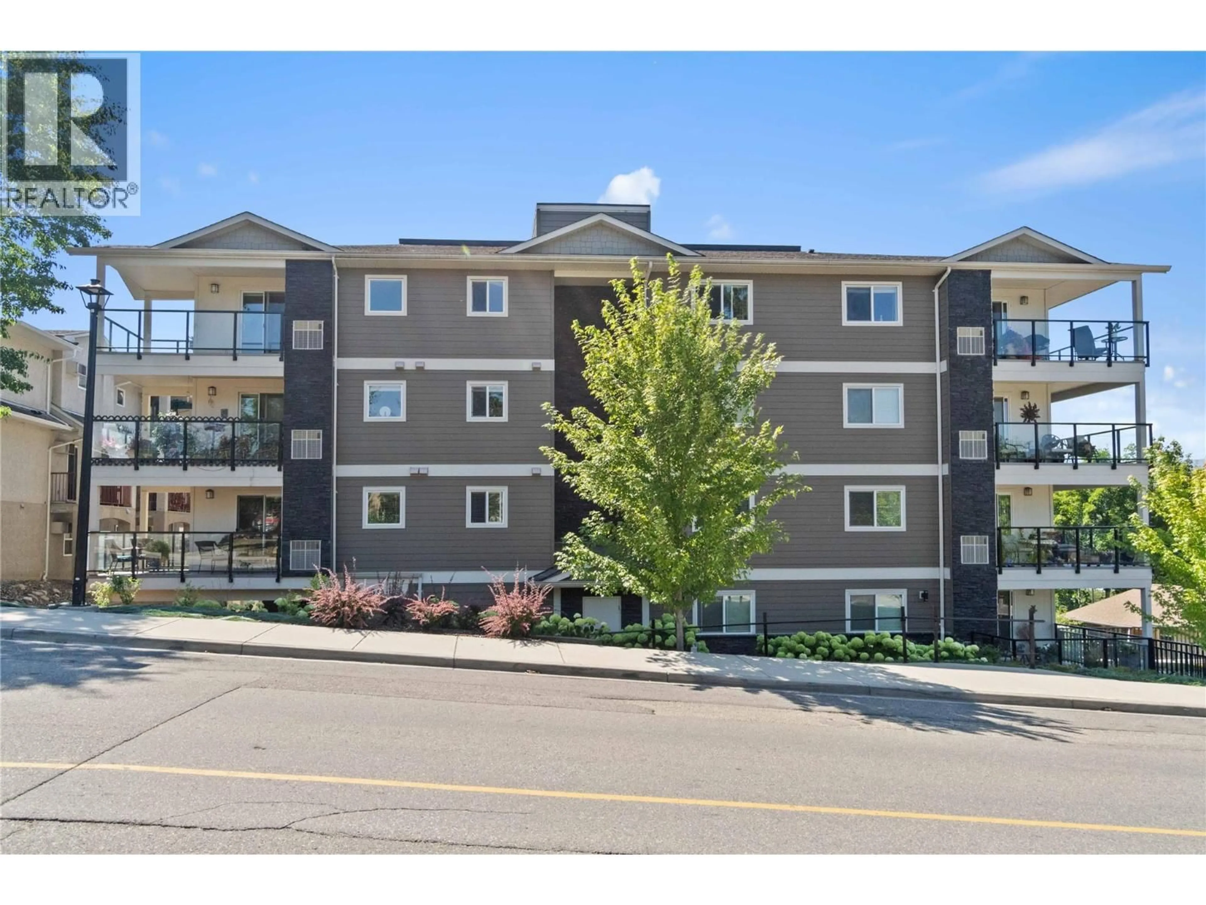 Unknown for 202 - 330 4 AVENUE SOUTHEAST, Salmon Arm British Columbia V1E0E2