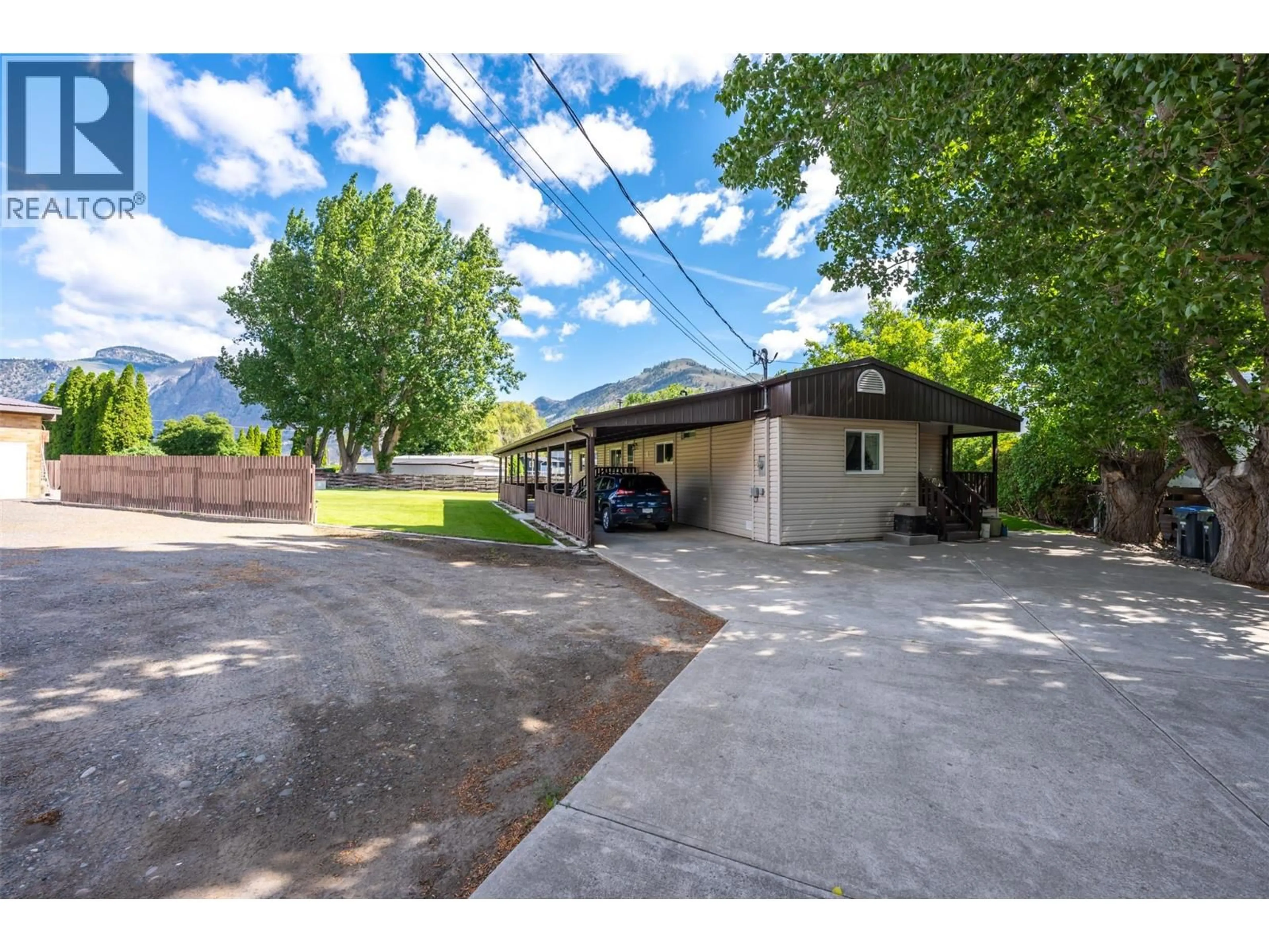 A pic from outside/outdoor area/front of a property/back of a property/a pic from drone, street for 2144 HWY 3 HIGHWAY, Cawston British Columbia V0X1C2