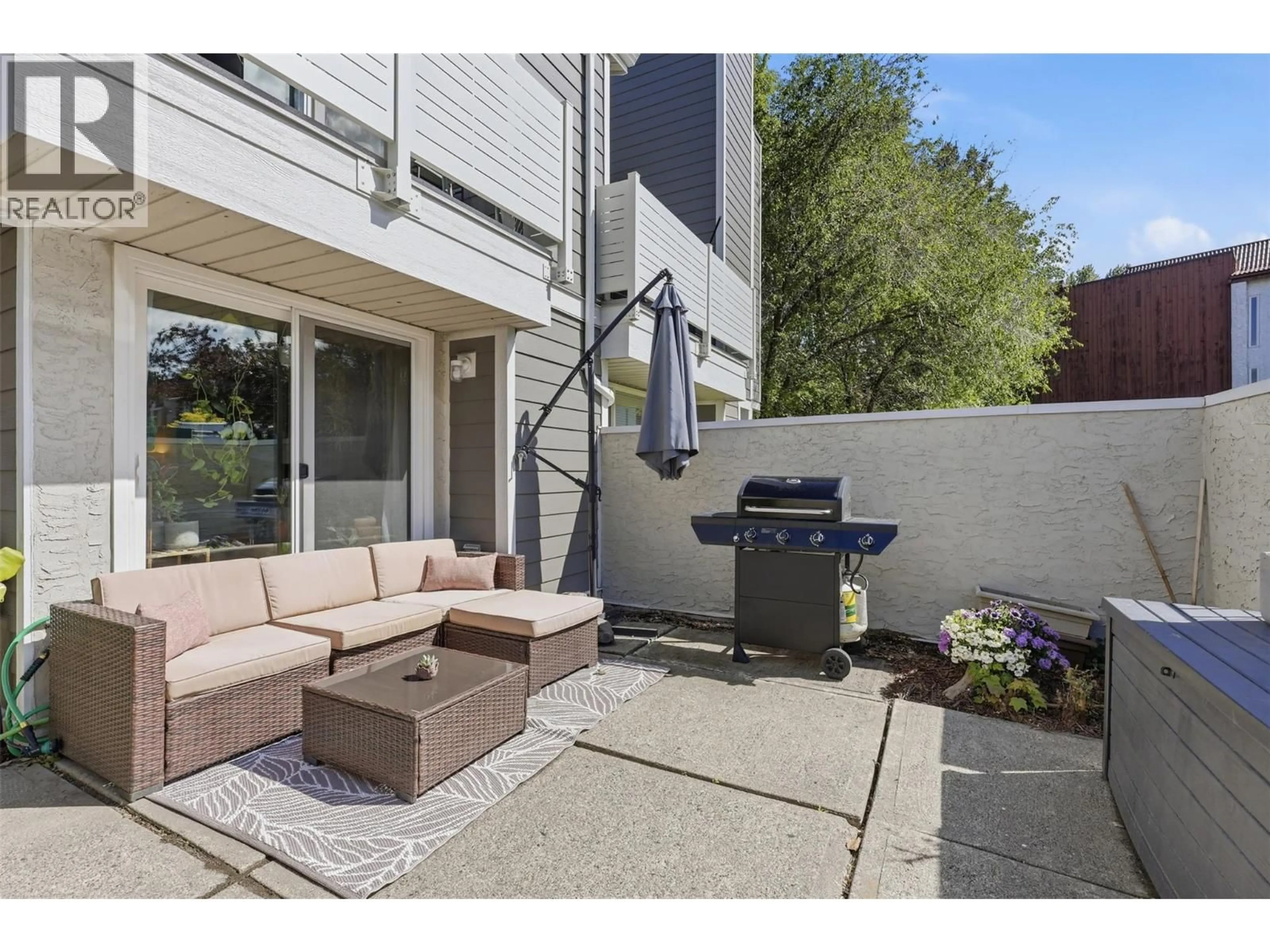 Patio, street for 60 - 1435 SUMMIT DRIVE, Kamloops British Columbia V2E1S4