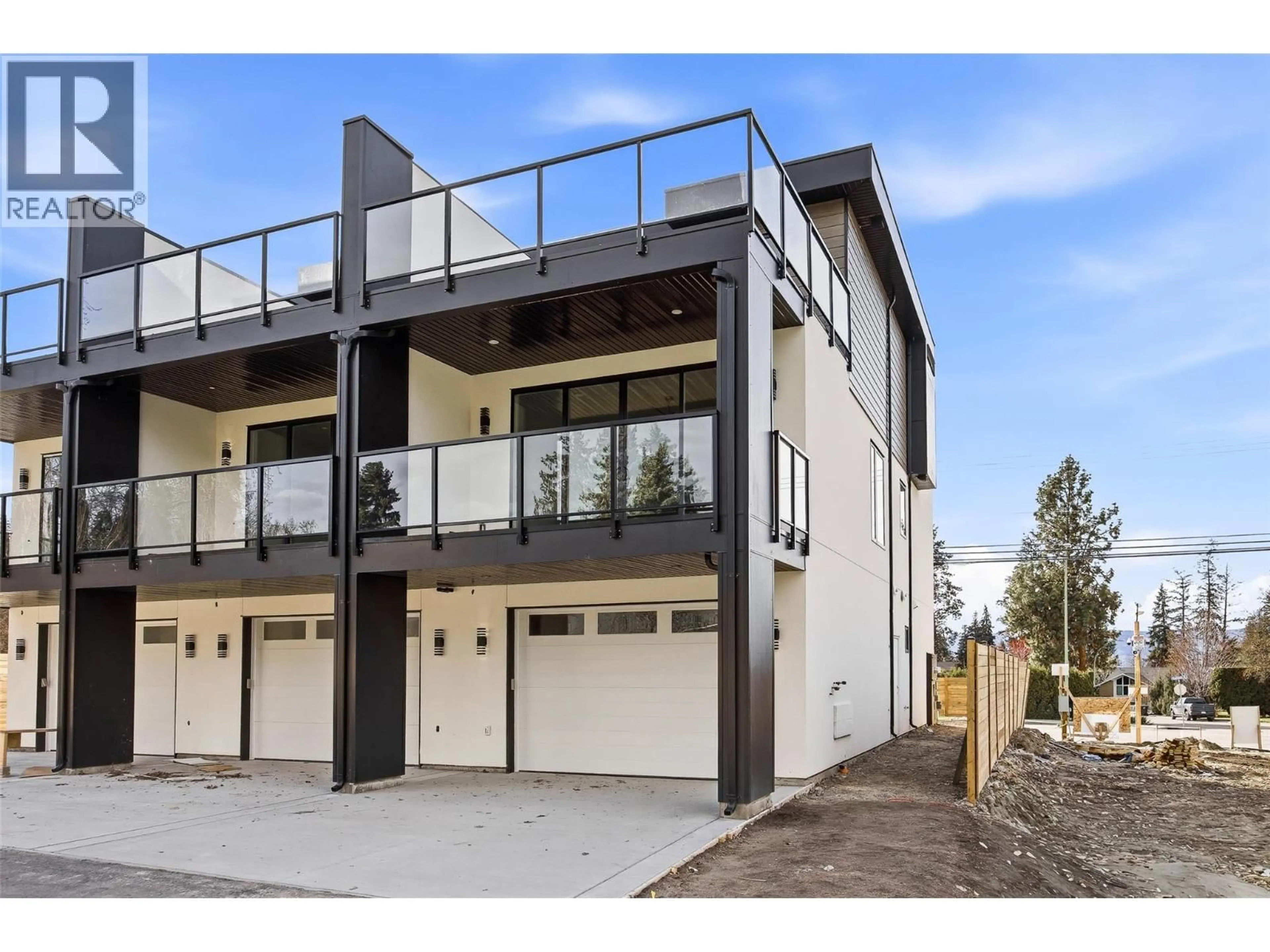 Unknown for 4563 GORDON DRIVE, Kelowna British Columbia V1W1T3