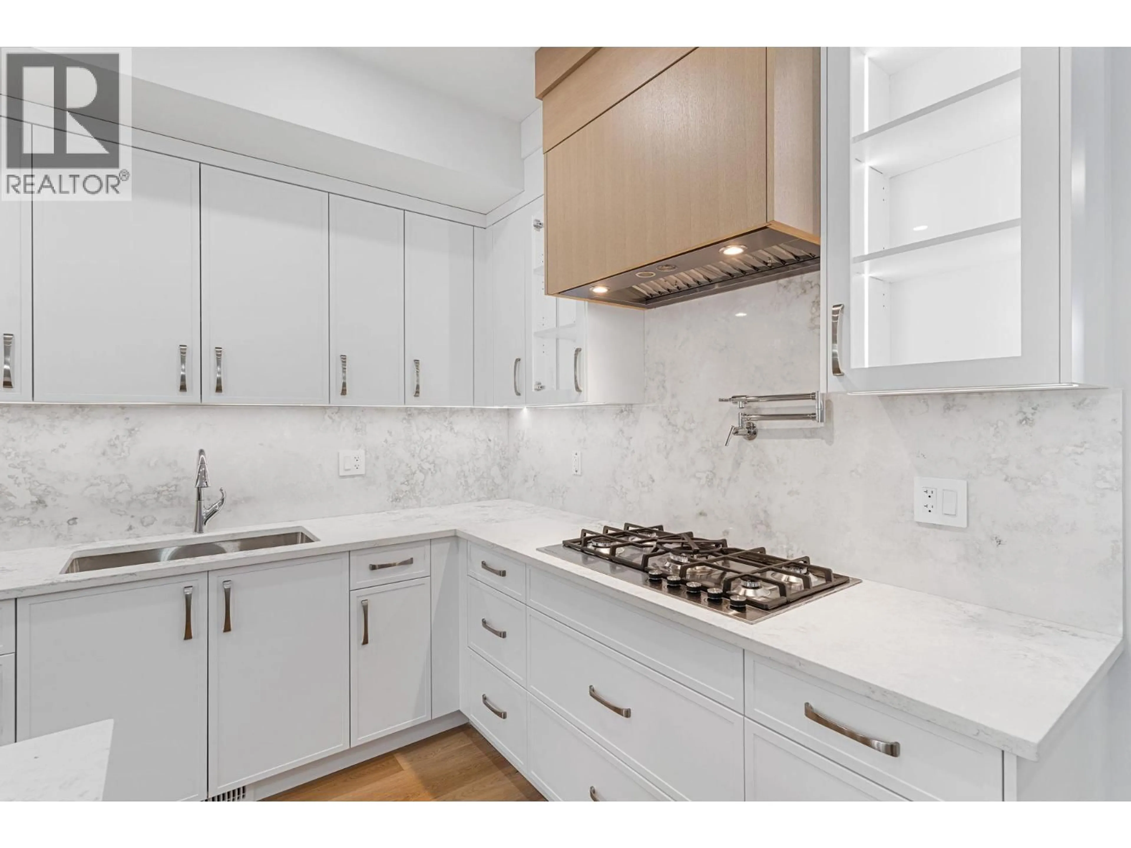 Unknown for 4565 GORDON DRIVE, Kelowna British Columbia V1W1T3