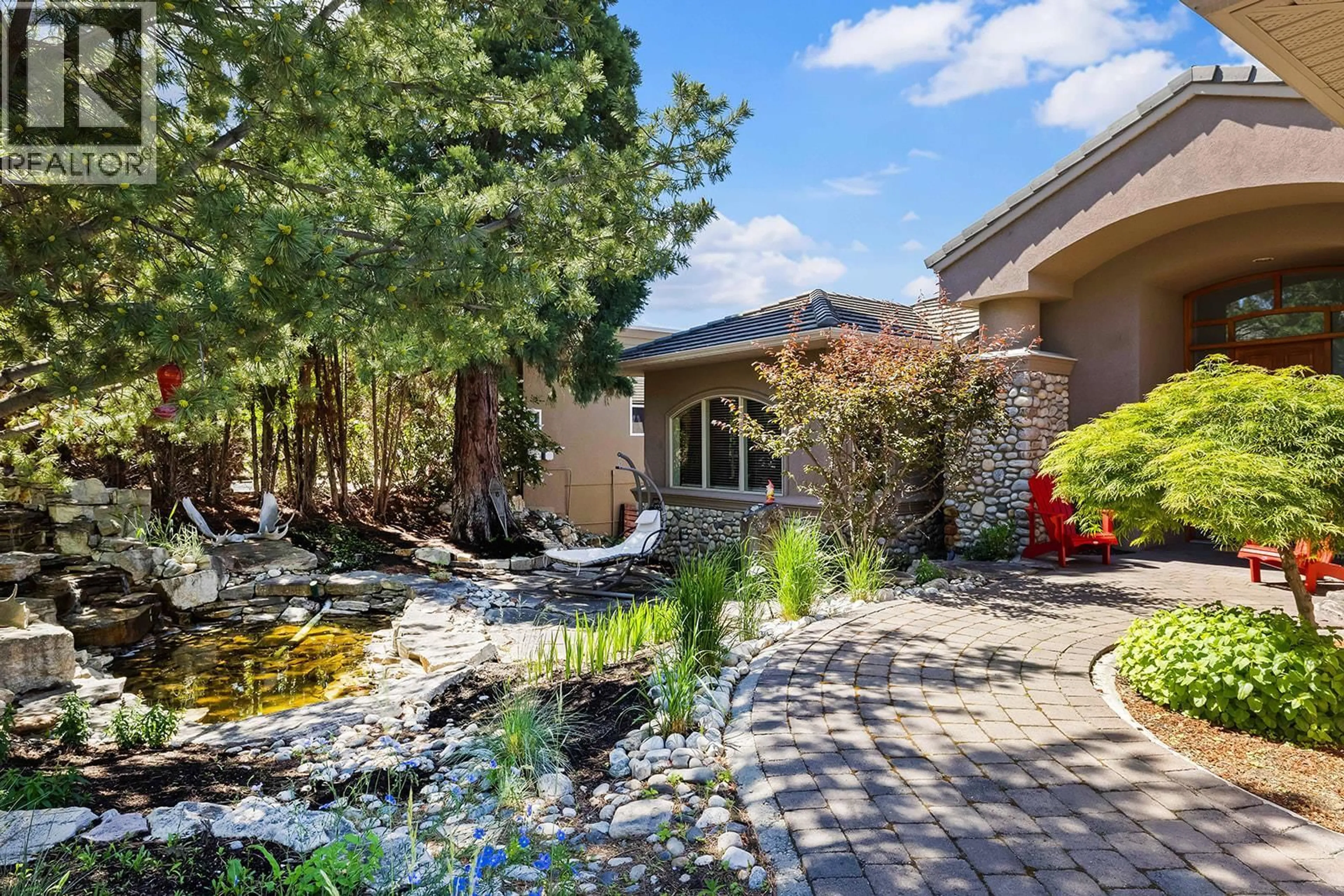 Unknown for 324 PHOEBE COURT, Kelowna British Columbia V1W3Y9