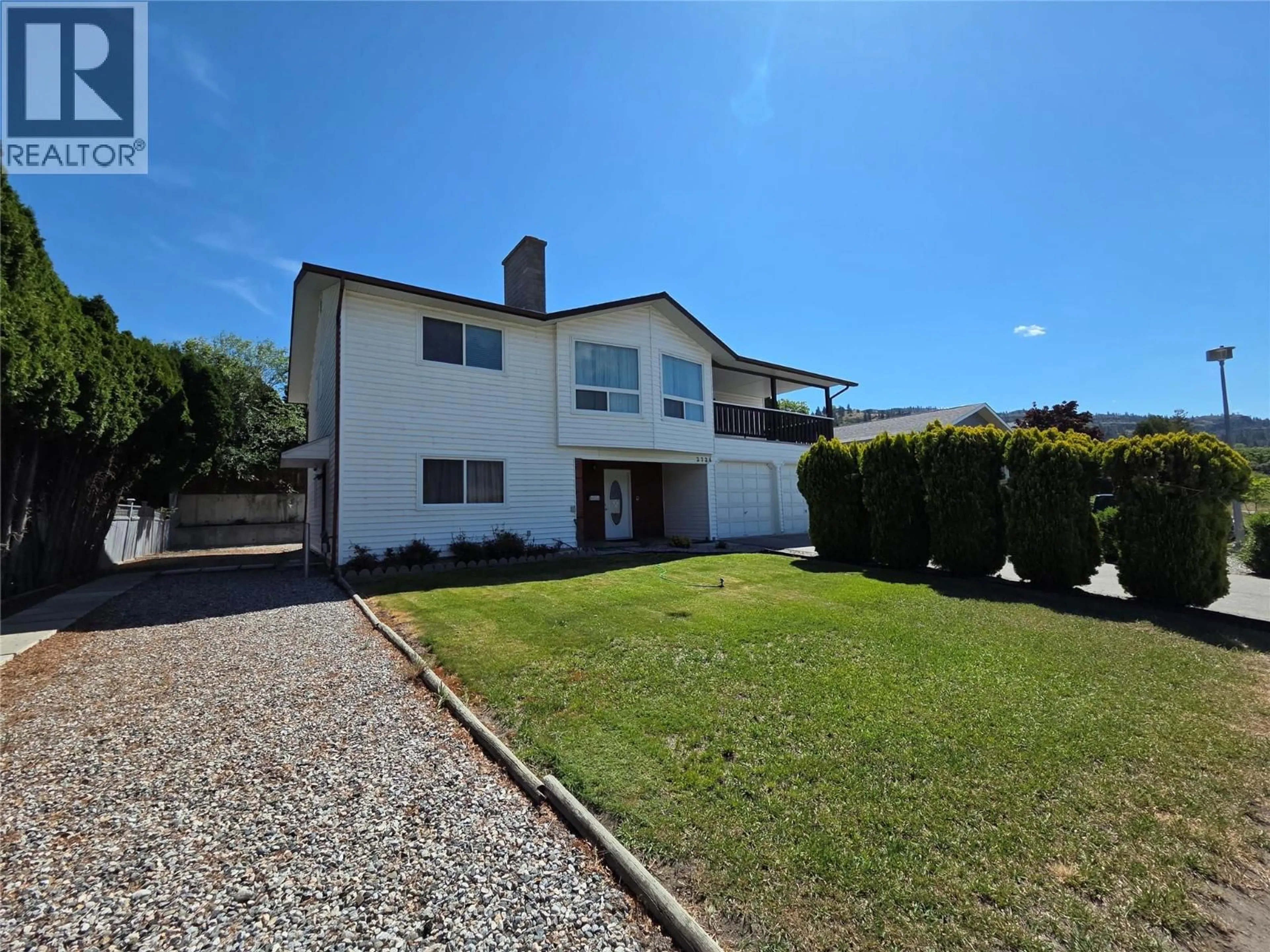 A pic from outside/outdoor area/front of a property/back of a property/a pic from drone, unknown for 2724 DAFOE PLACE, Penticton British Columbia V2A7N8