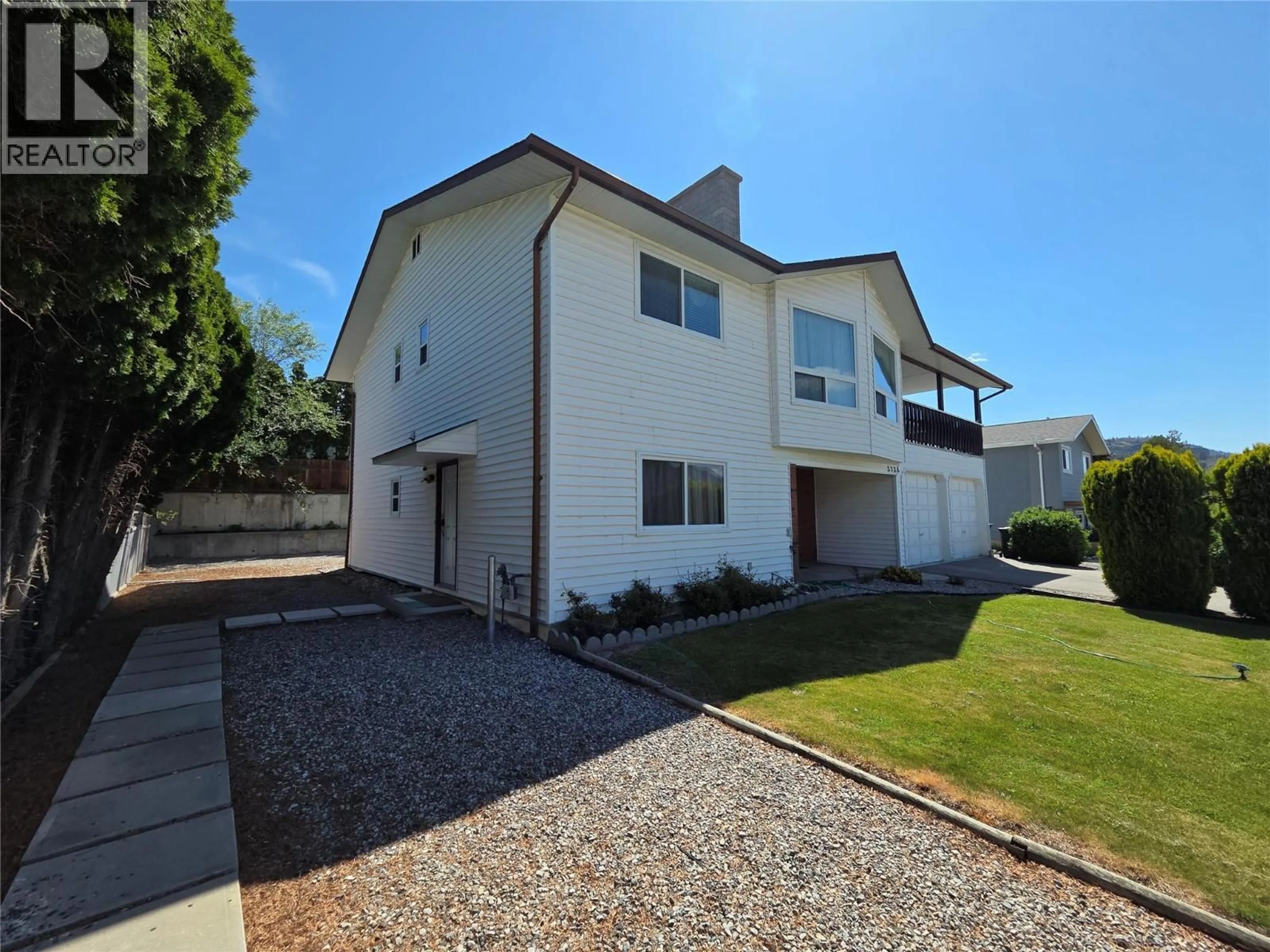 Home with vinyl exterior material, street for 2724 DAFOE PLACE, Penticton British Columbia V2A7N8