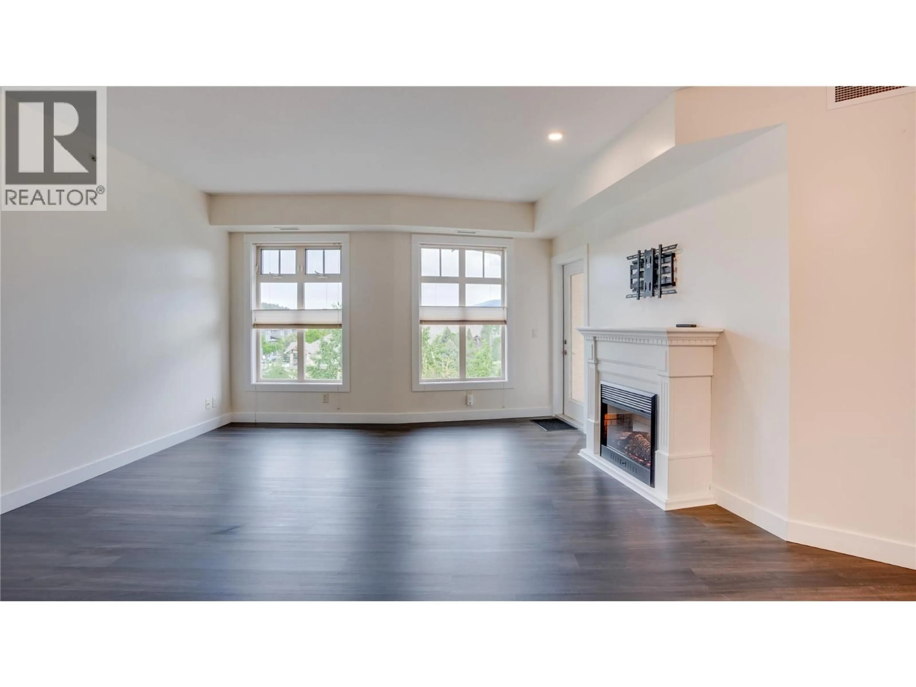 A pic of a room for 412 - 2551 SHORELINE DRIVE, Lake Country British Columbia V4V2P2