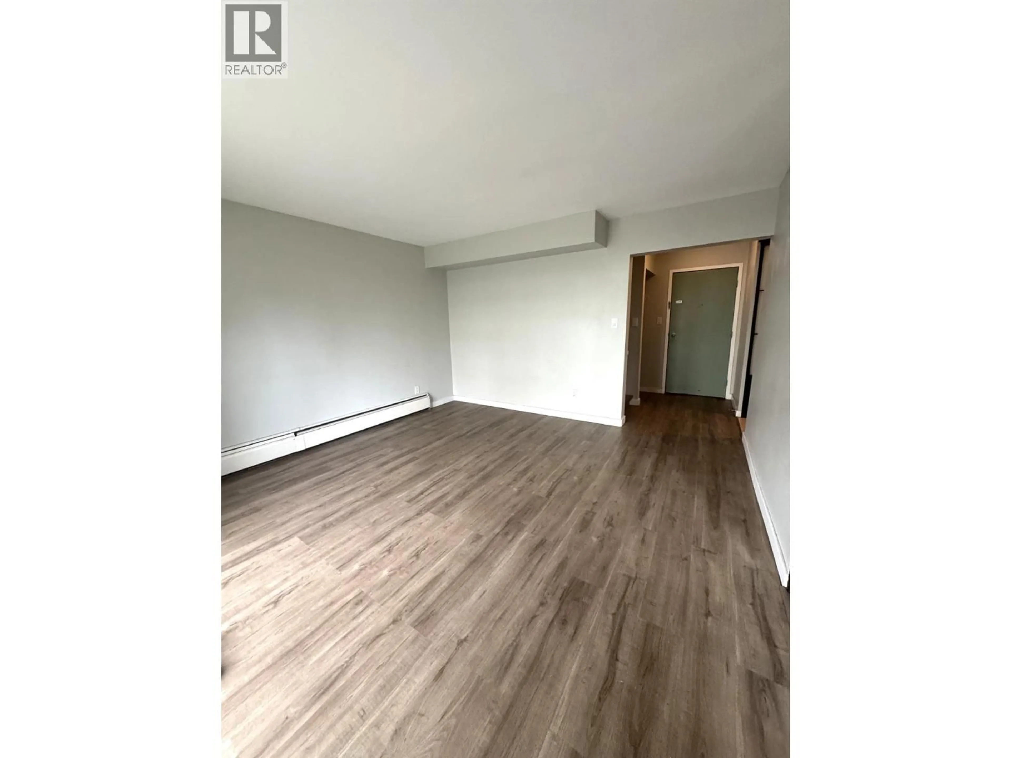 A pic of a room for 102 - 2117 2ND STREET NORTH, Cranbrook British Columbia V1C3L4