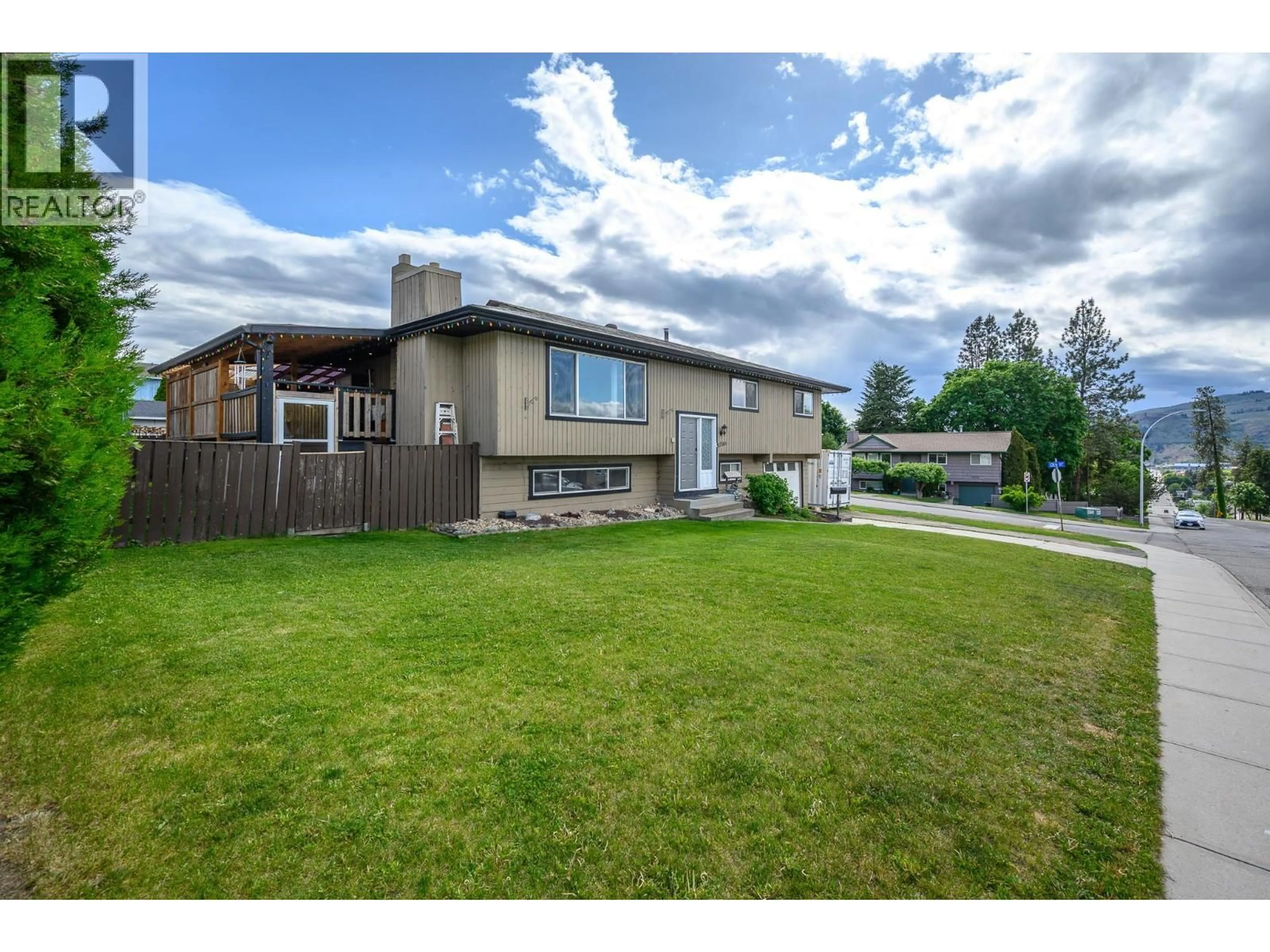 A pic from outside/outdoor area/front of a property/back of a property/a pic from drone, unknown for 1206 43 AVENUE, Vernon British Columbia V1T8C9