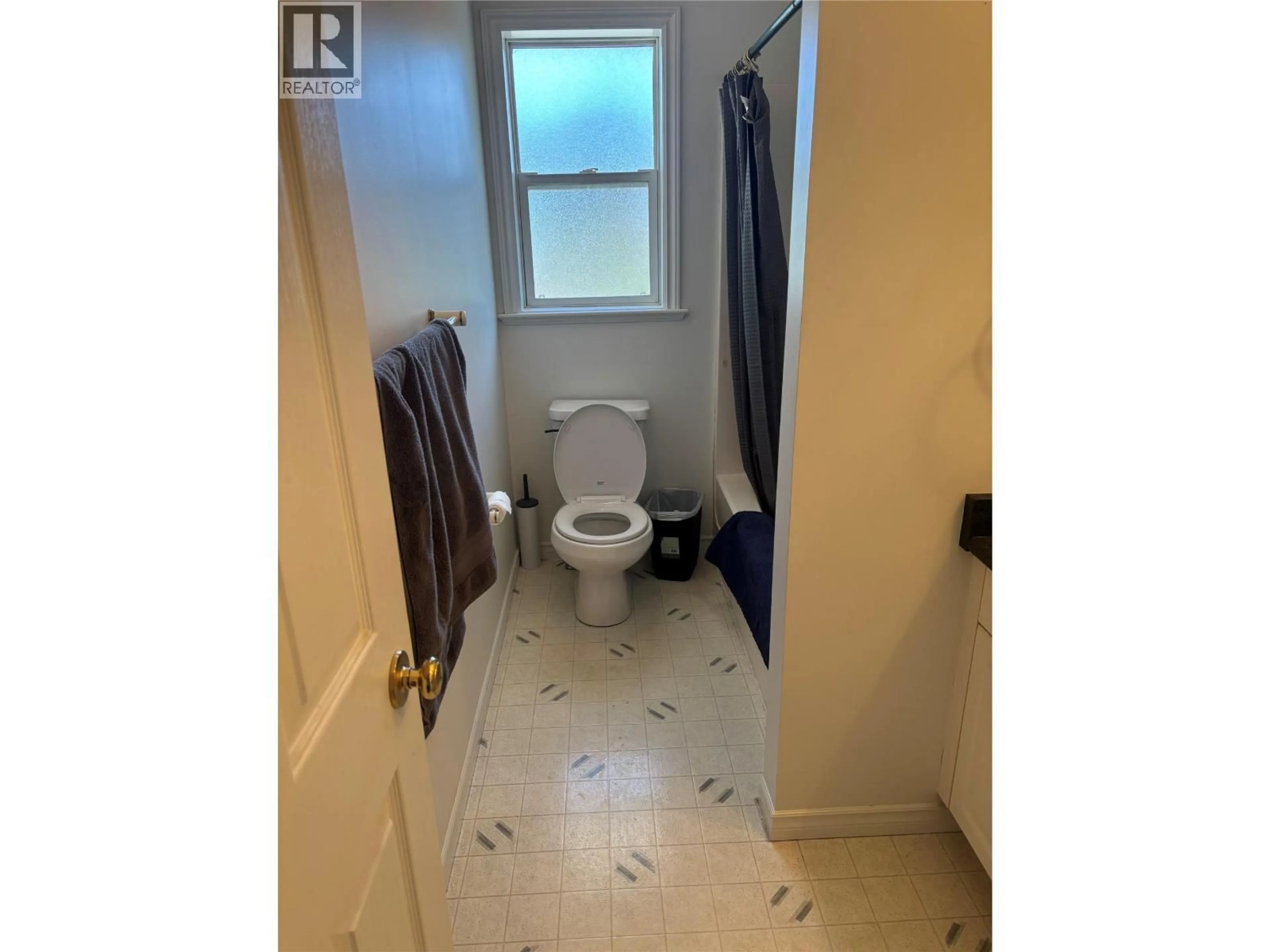 A pic of a room for 673 HOLLYWOOD ROAD NORTH, Rutland British Columbia V1X7M2