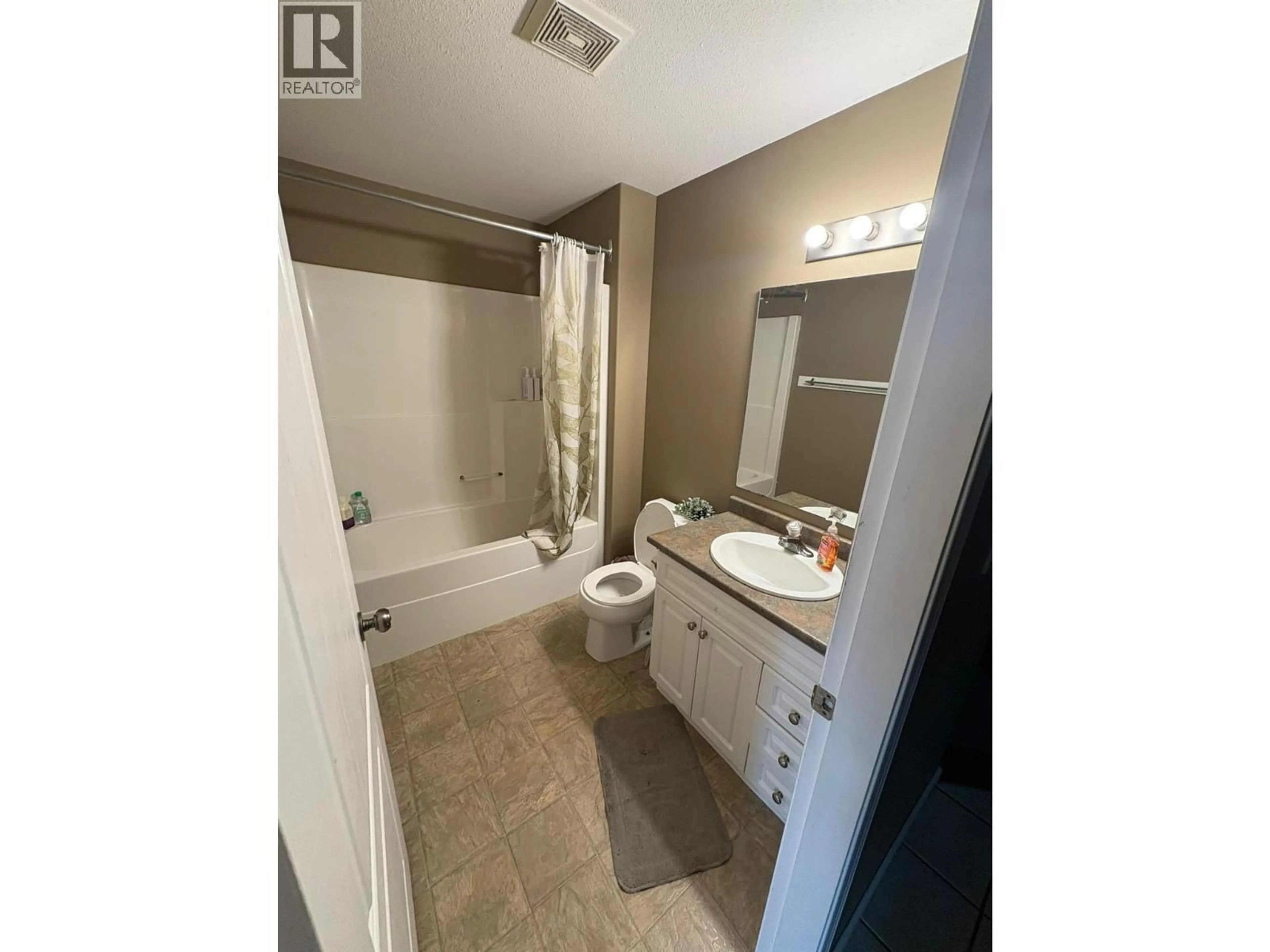 A pic of a room for 1094 QUAIL DRIVE, Kamloops British Columbia V2B8N9