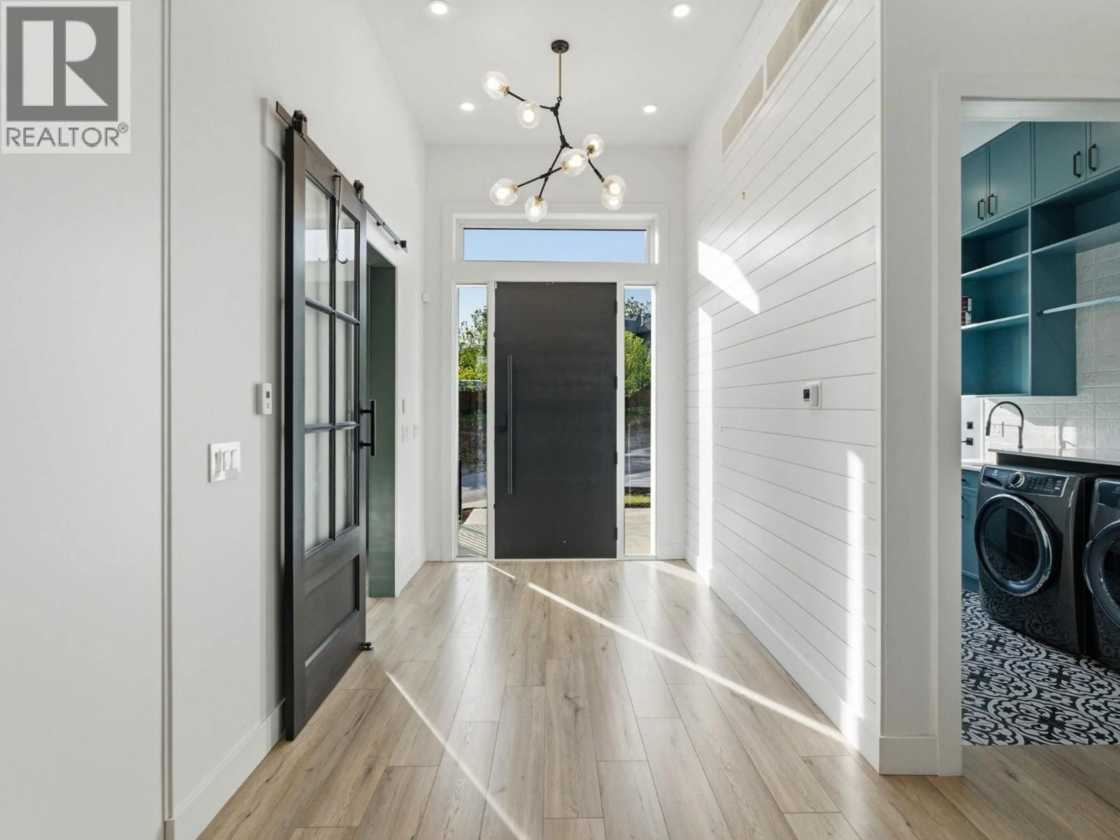 Indoor entryway for 5300 HEDEMAN COURT, Kelowna British Columbia V1W5A3