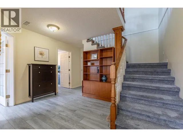1500 HARDING STREET, Summerland 3