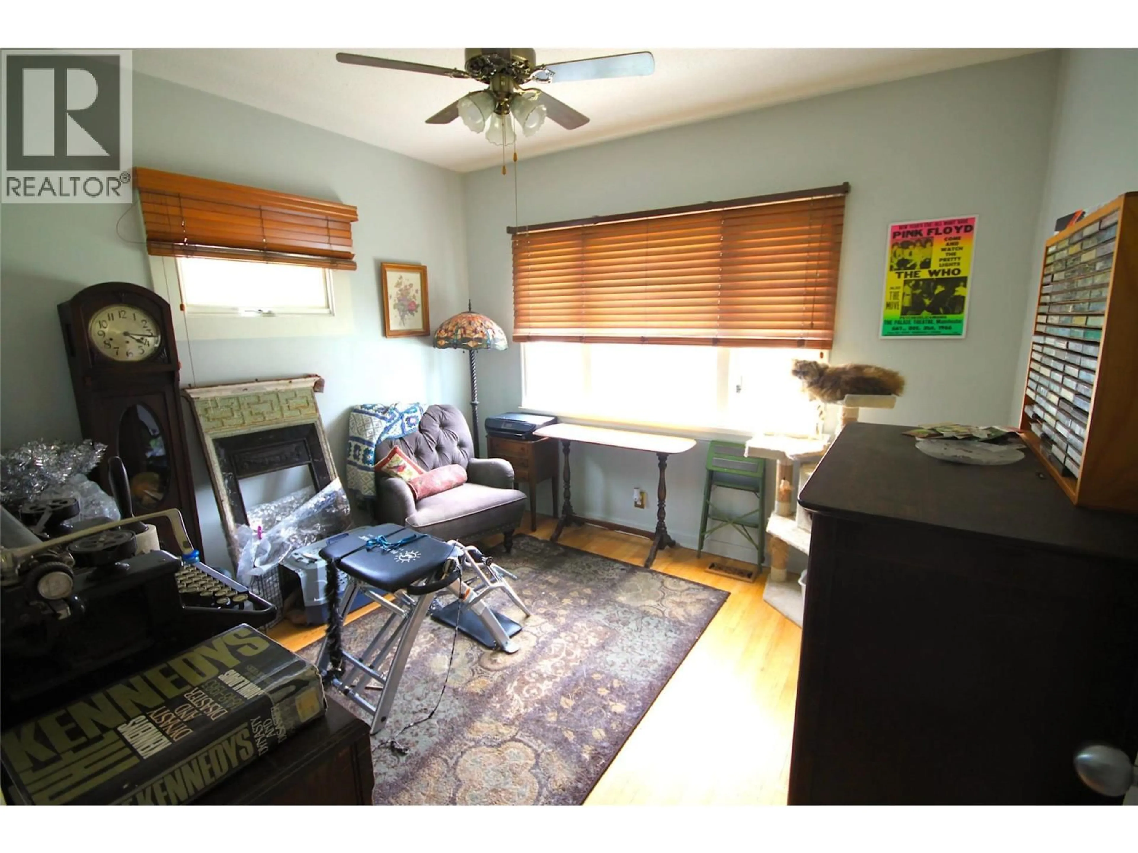 A pic of a room for 3208 35 STREET, Vernon British Columbia V1T6B7