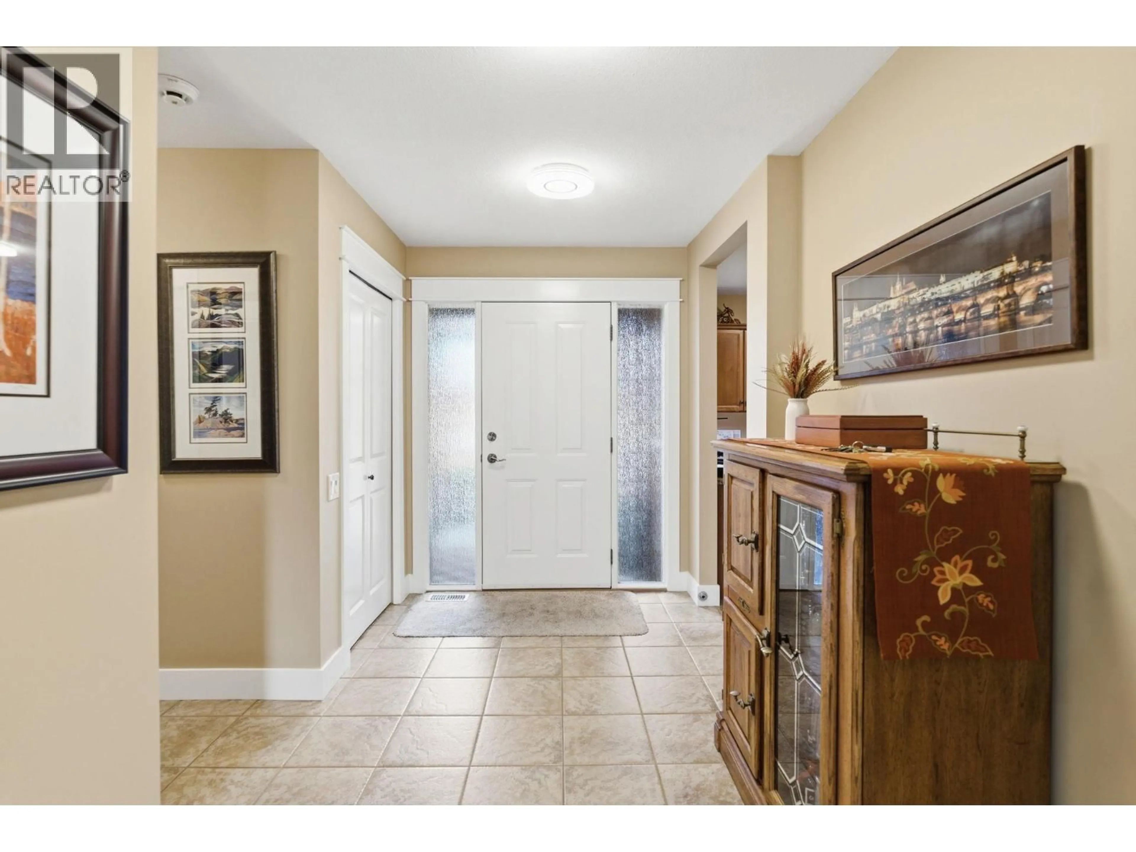 Indoor entryway for 2289 PINE VISTA PLACE, Westbank British Columbia V4T2Y1