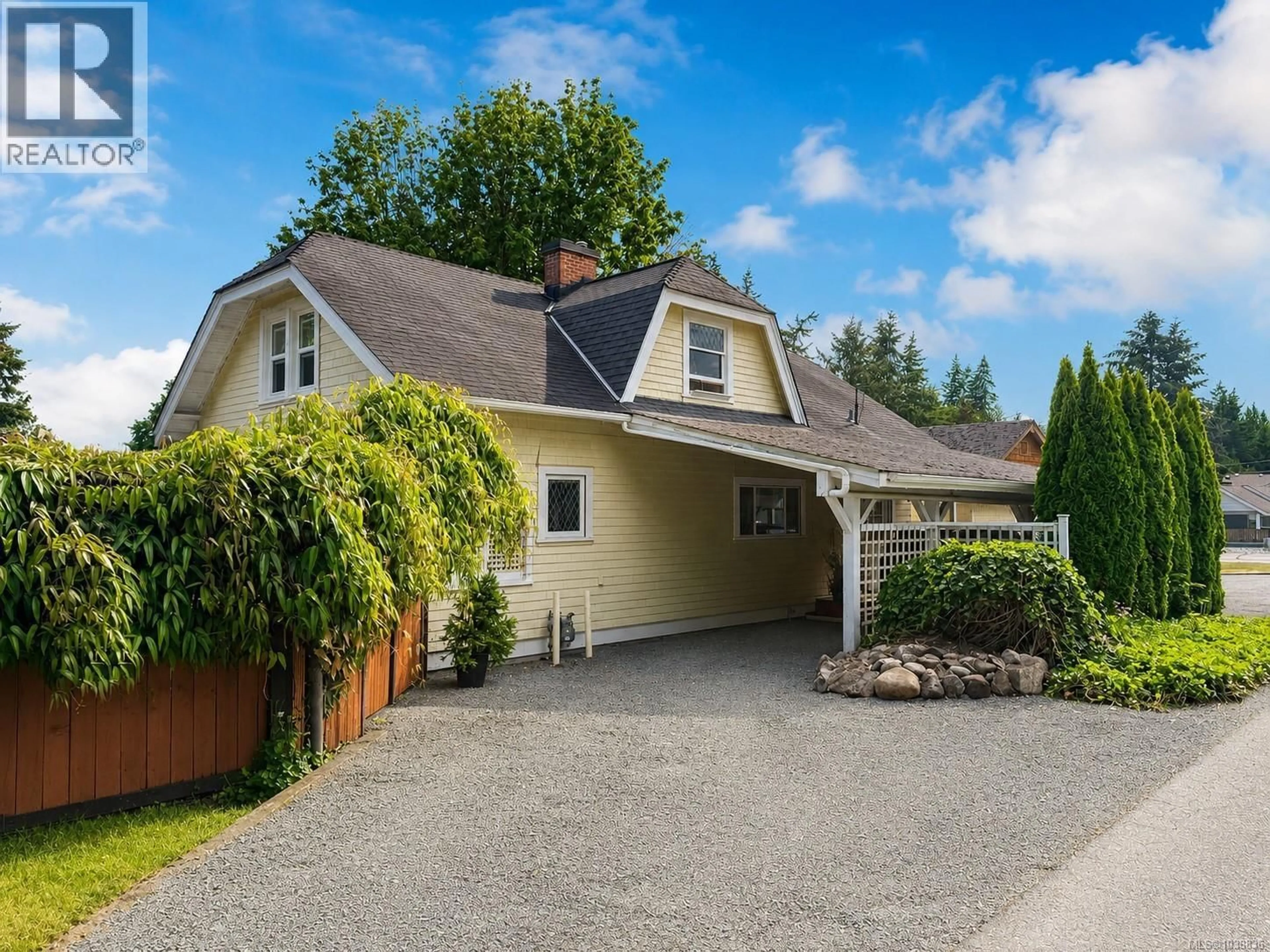 Home with vinyl exterior material, street for 5292 MARGARET STREET, Port Alberni British Columbia V9Y6J2