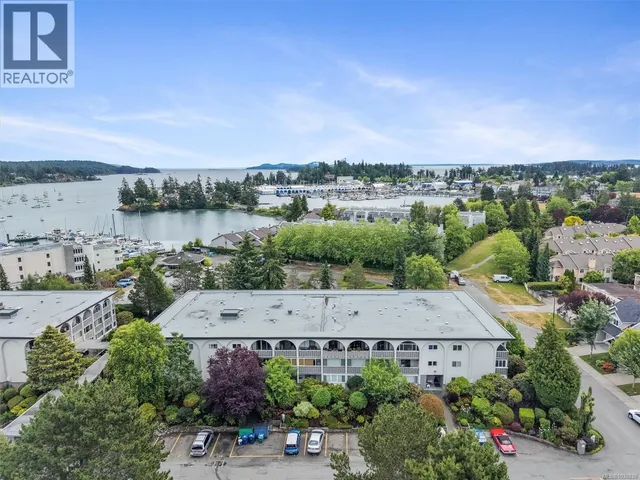 205 - 2040 WHITE BIRCH ROAD, Sidney 2