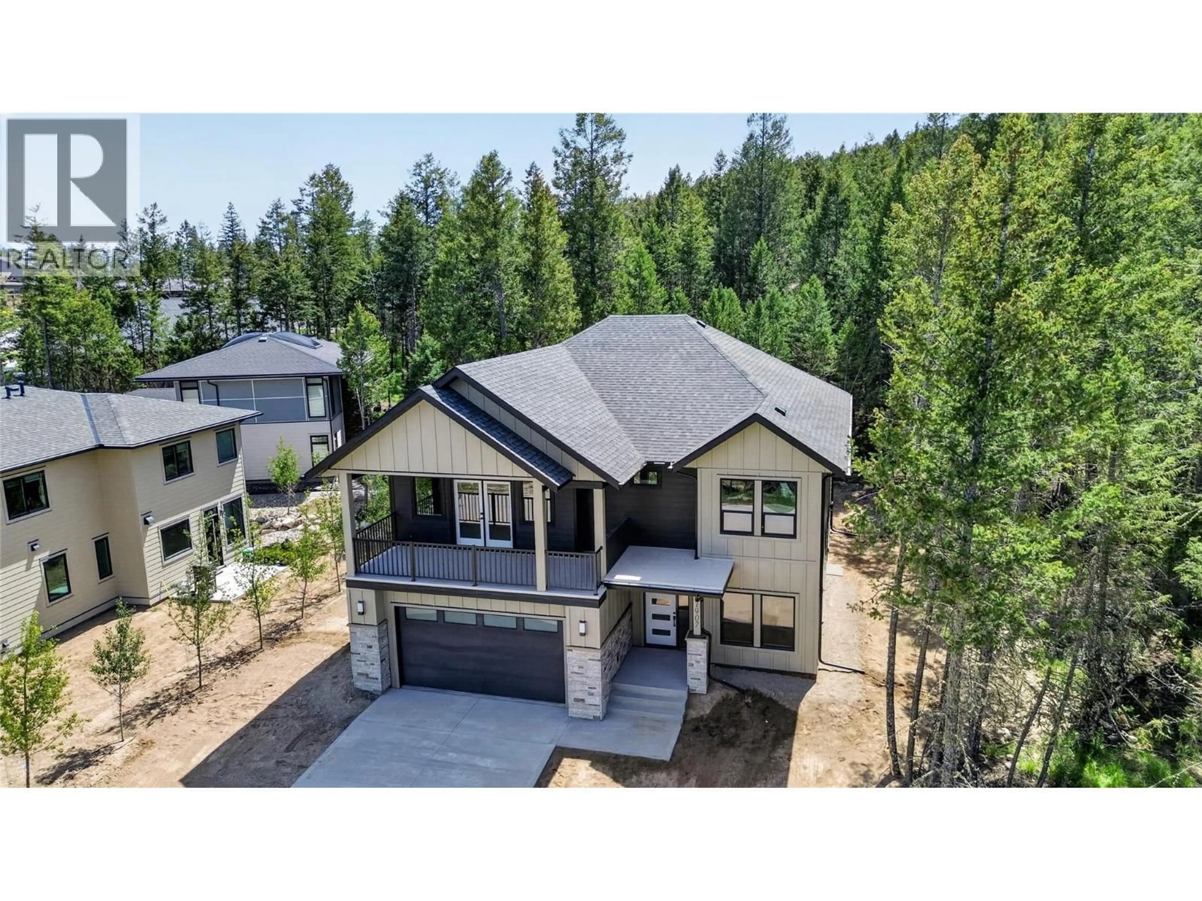 A pic from outside/outdoor area/front of a property/back of a property/a pic from drone, unknown for 1907 PINE RIDGE MOUNTAIN LINK OTHER, Invermere British Columbia V0A1K4