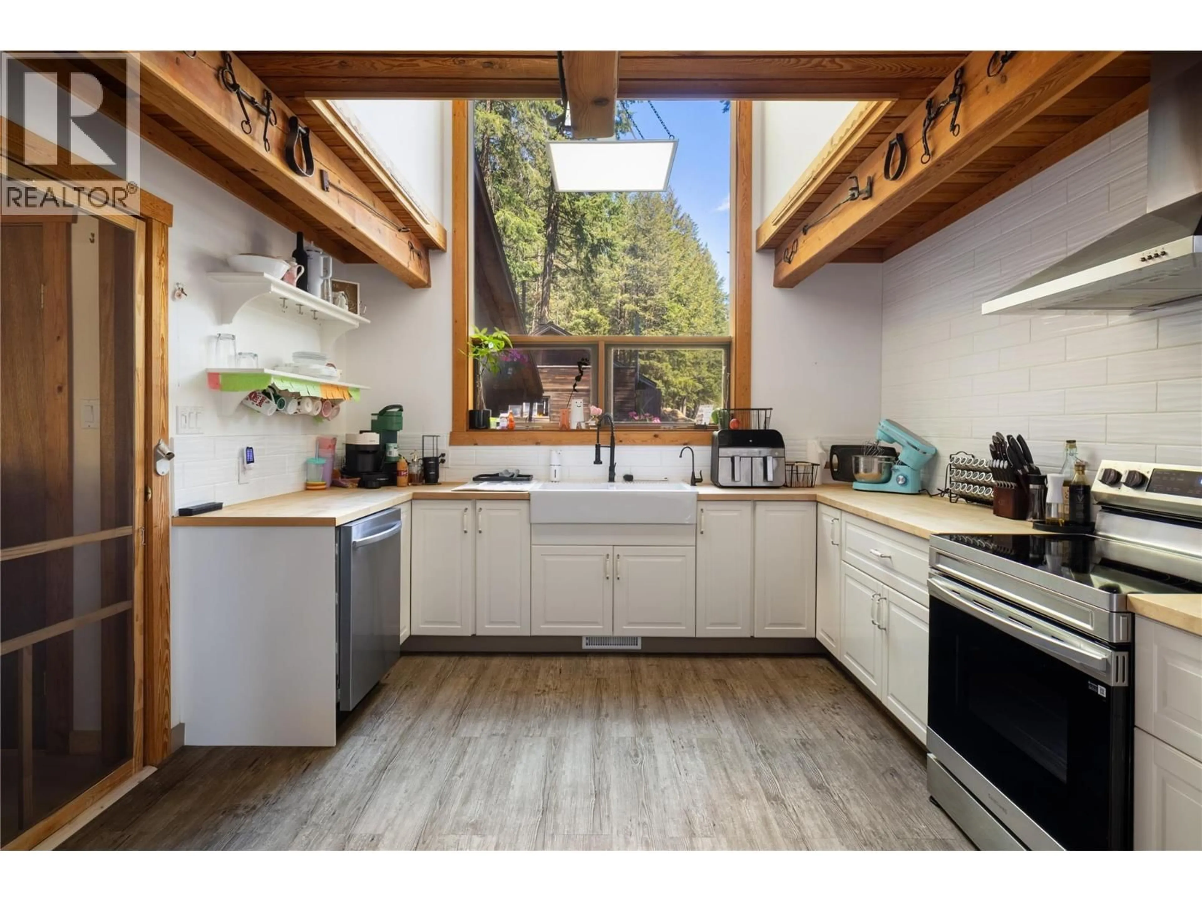 Unknown for 4644 97 HIGHWAY, Westwold British Columbia V0E3B1
